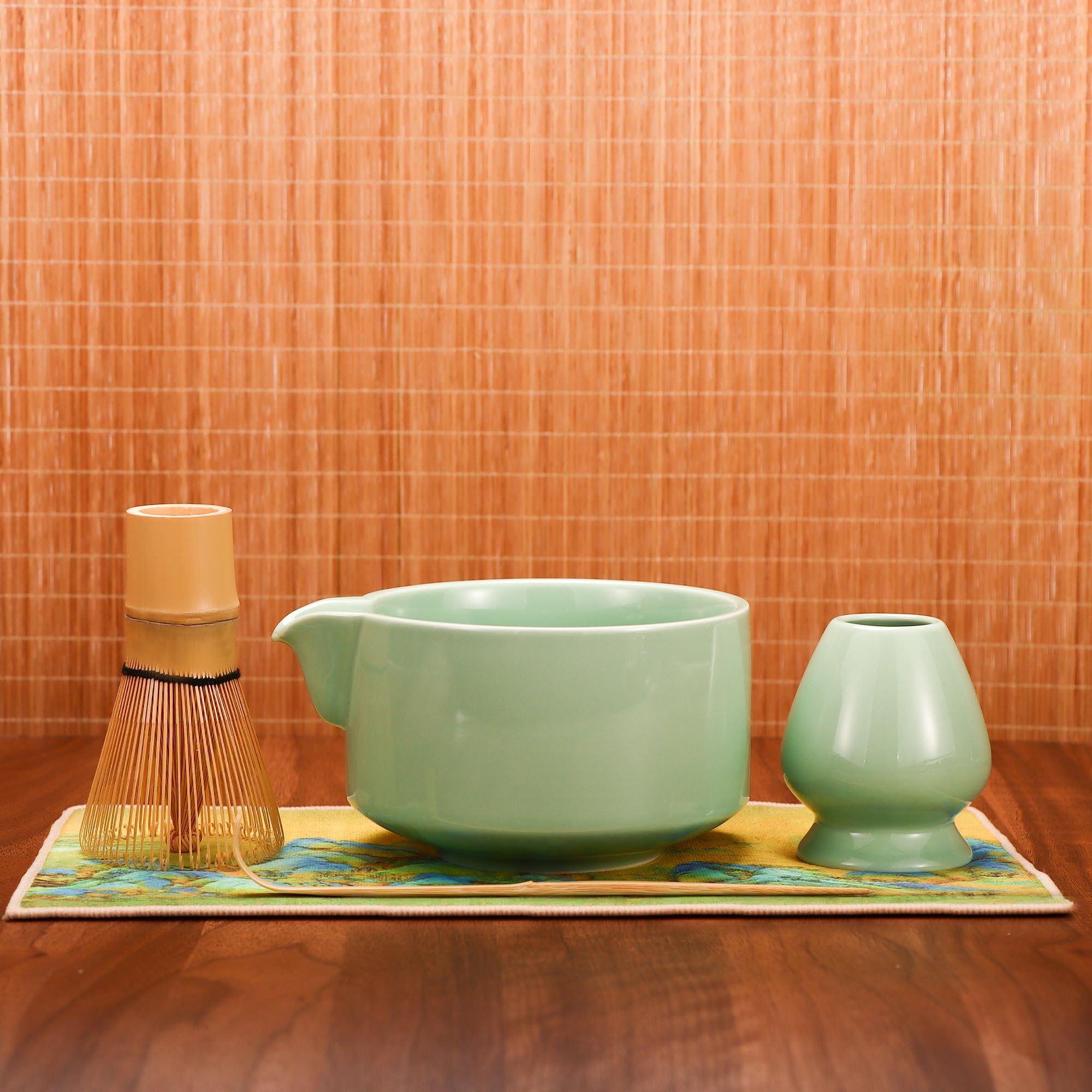 DiDiBirDi Matcha Tea Set 5 Pcs, Japanese Traditional Bowl,Bamboo Whisk (Chasen), Scoop (Chashaku), Holder, Towel