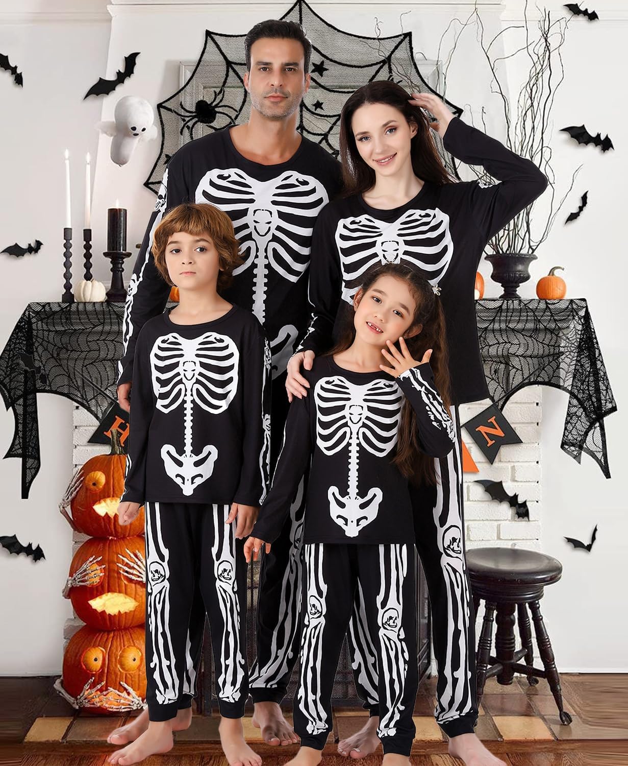 Halloween Matching Pajamas Set for Family Funny Print Jammies PJs Holiday Sleepwear Loungewear for Women/Men