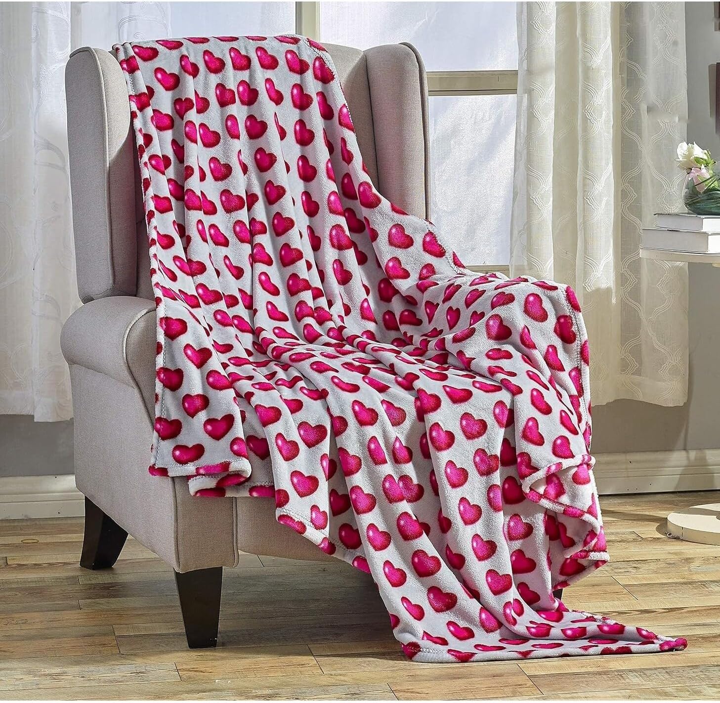 Hearts Throw Blanket – Ultra Soft Microplush 50"x60" | Cozy Love Theme Gift for Couch, Bed, Travel, Valentine’s Day & More | Washable | Red Hearts with Sherpa Backing