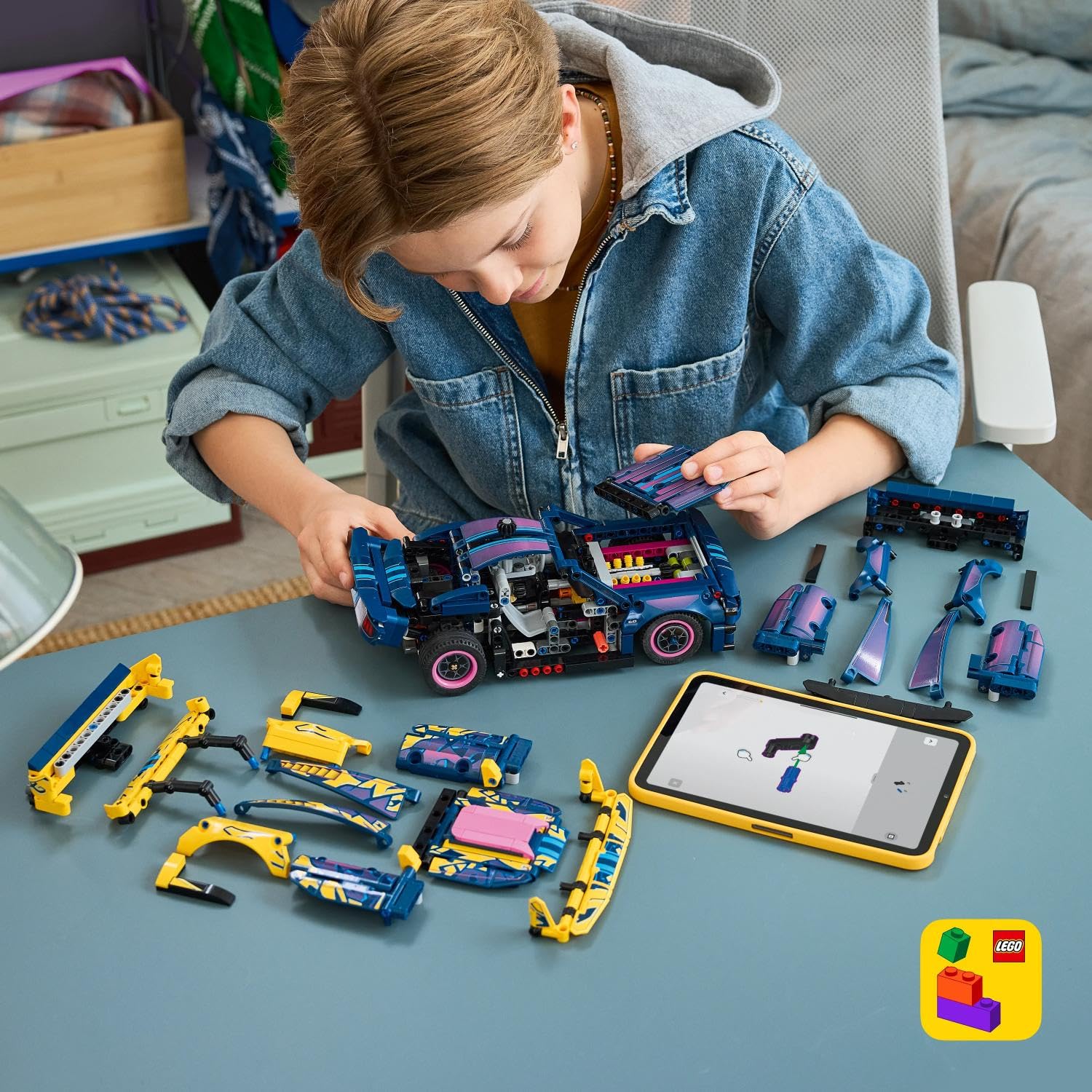 LEGO Technic Warsztat tuningowy: samochód Ford Mustang GT 42236 | Model samochodu, klocki konstrukcyjne Technic, prezent dla fana motoryzacji, zabawka dla 10-latka, 973 elementy
