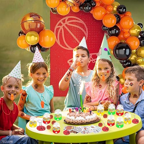 Miniatura 7 de Regalos de fiesta de baloncesto para niños, 134 piezas de regalos de baloncesto, suministros de fiesta, mini juego de tiro de baloncesto, juguetes
