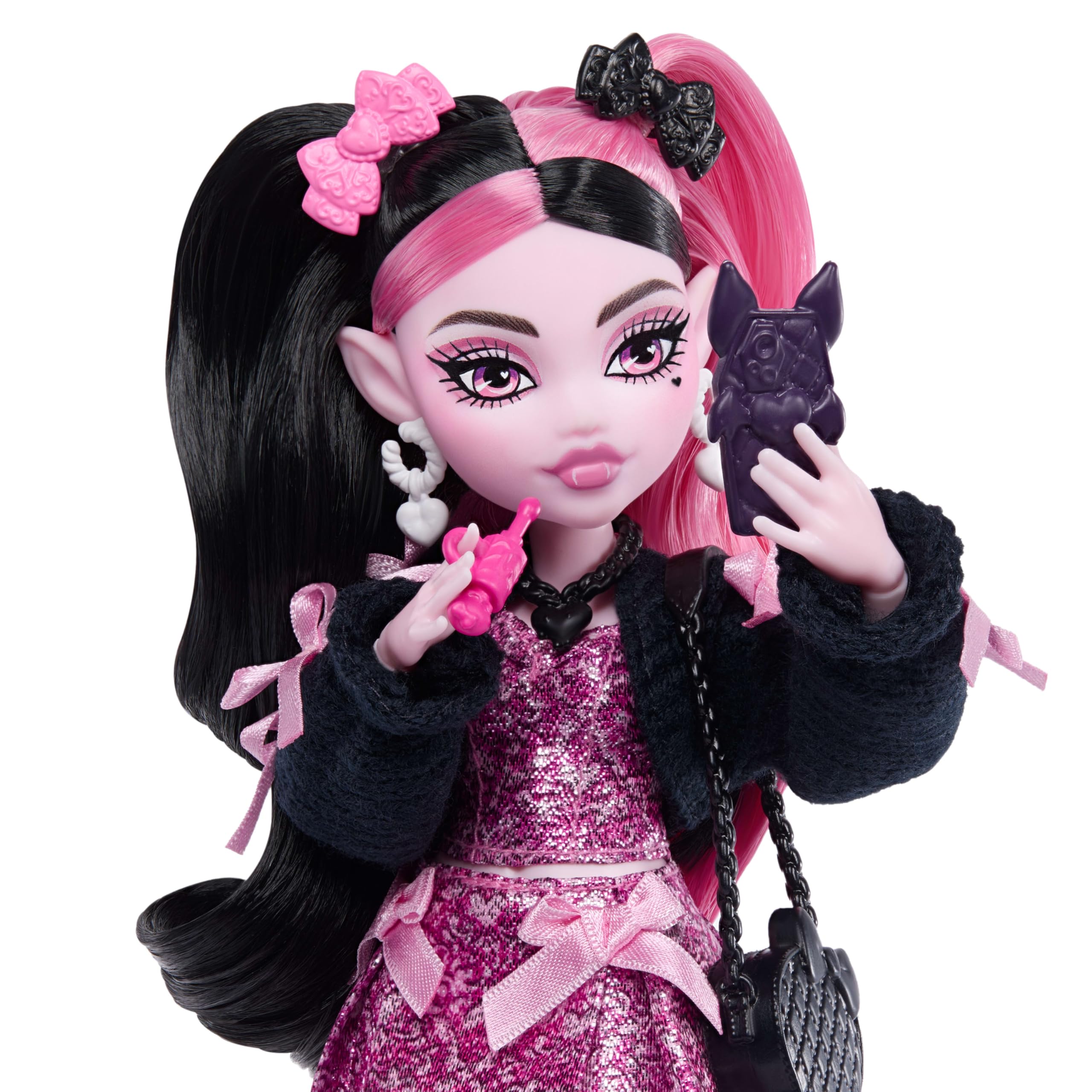 Monster High Doll, Draculaura in Pink Bow Dress and Black Cardigan with Pet Bat Count Fabulous and 7 Accessories like Ramen - Image 2