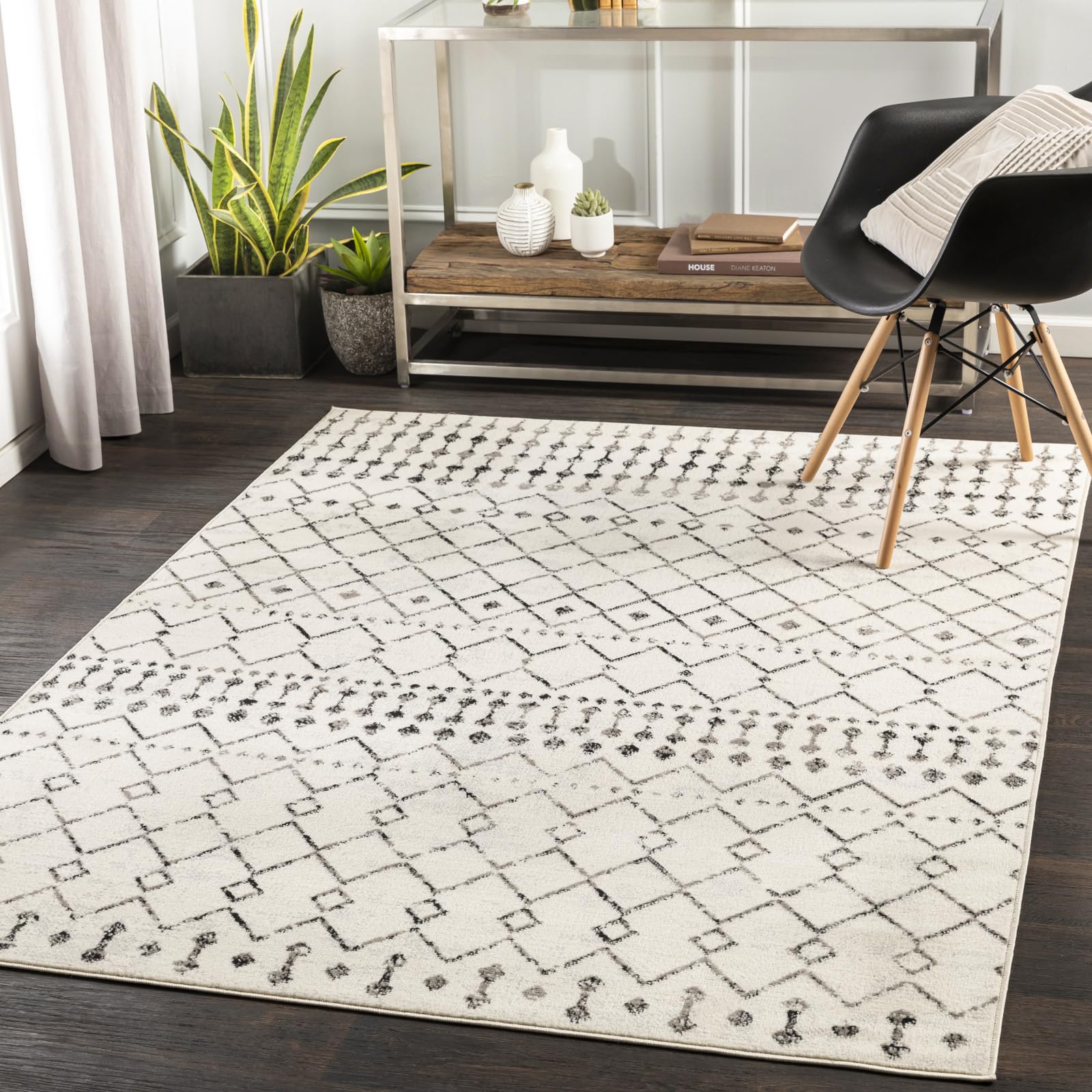 Livabliss LEONOR Berber Geometric Light Grey Area Rug - 150 x 213 cm - Polypropylene - Kid & Pet Friendly