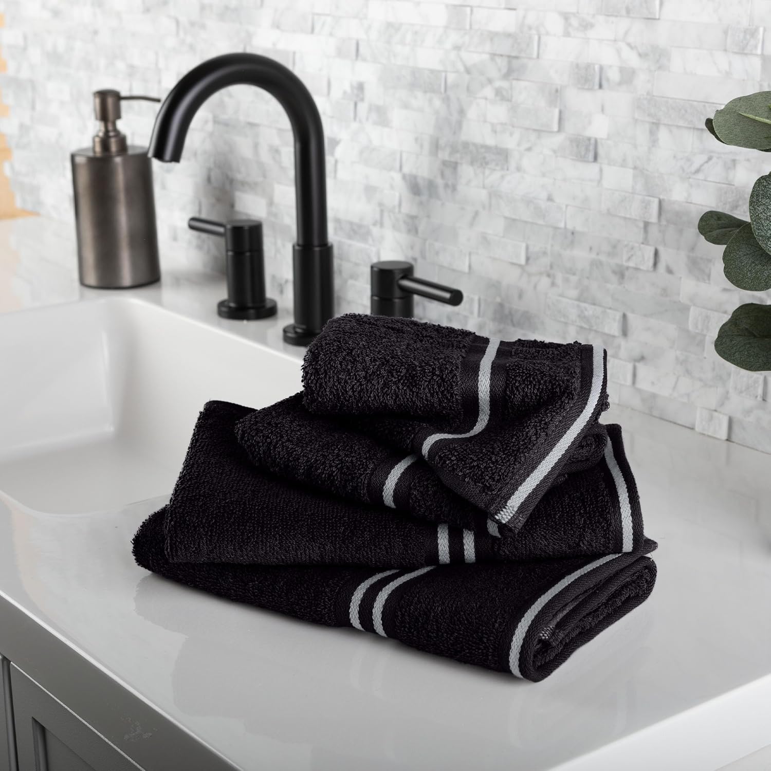 Lavish Home 8PC Bathroom Towels Set - 575GSM 100% Cotton Bathroom Essentials with 2 Bath Towels, 2 Hand Cloths, 2 Wash Cloths, and 2 Fingertip Fabric for Shower, Gym, Dorm and Spa (Black)