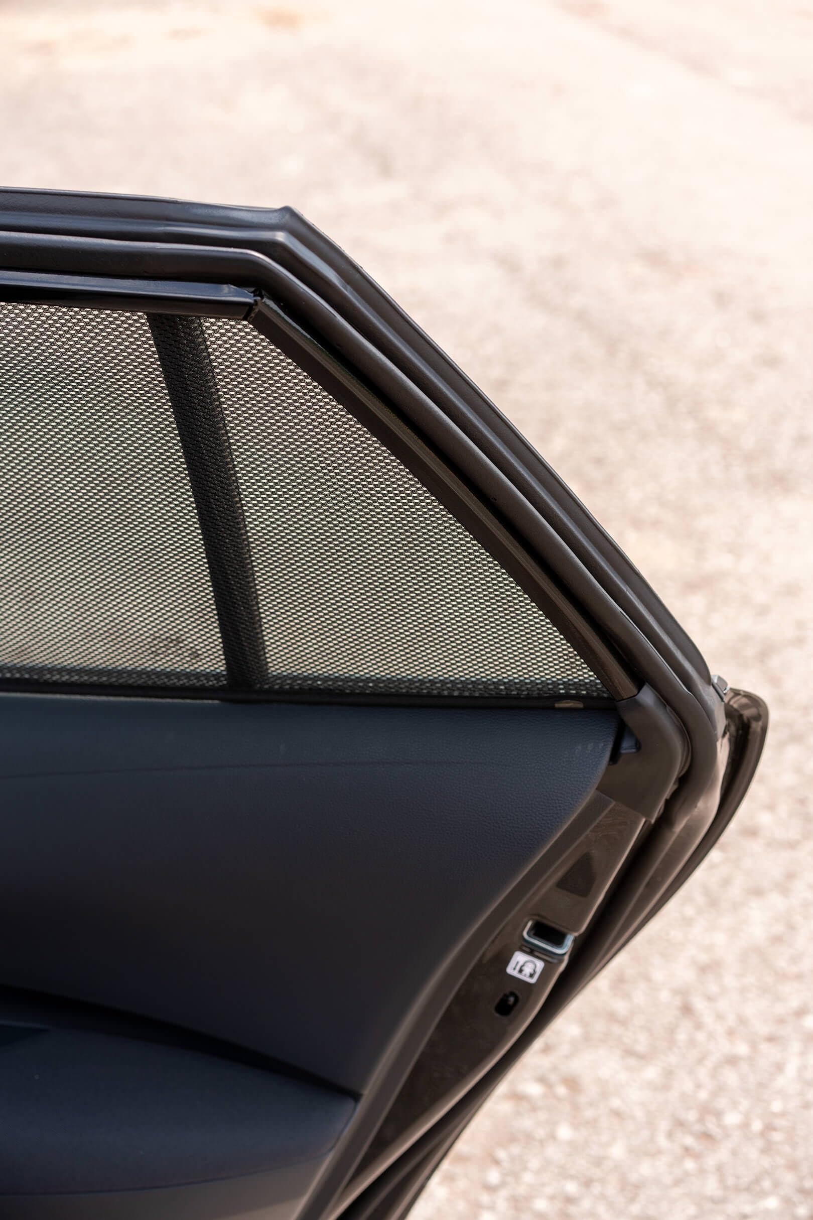 CAR SHADES zestaw (tylne drzwi boczne) kompatybilny z Toyota Corolla (E21) Touring Sports 2019- (2-częściowy) - niestandardowe osłony przeciwsłoneczne do samochodów