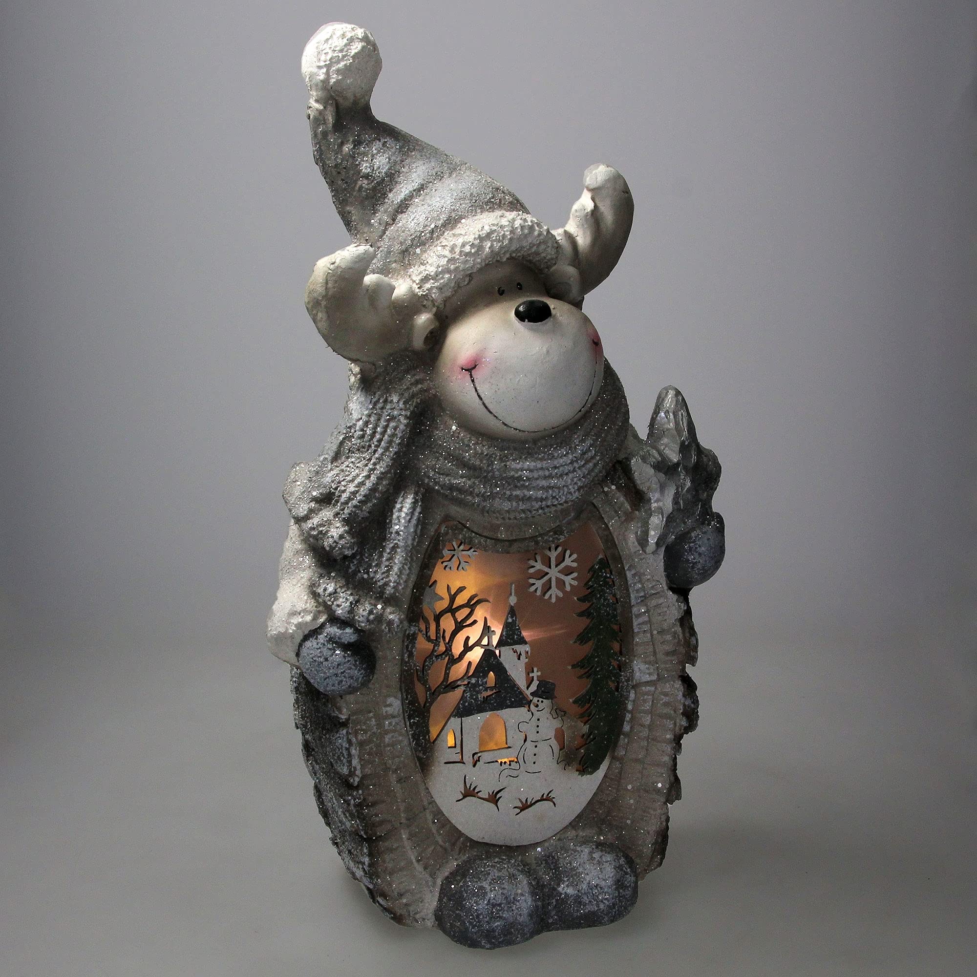ECD Germany Rentier Figur mit LED Beleuchtung 51 cm Warmweiß Weiß mit grauem Hut und Schal, Holzoptik, Batteriebetrieben, für Innen, LED-Weihnachtsdeko Weihnachtsfigur Weihnachten Tischdeko