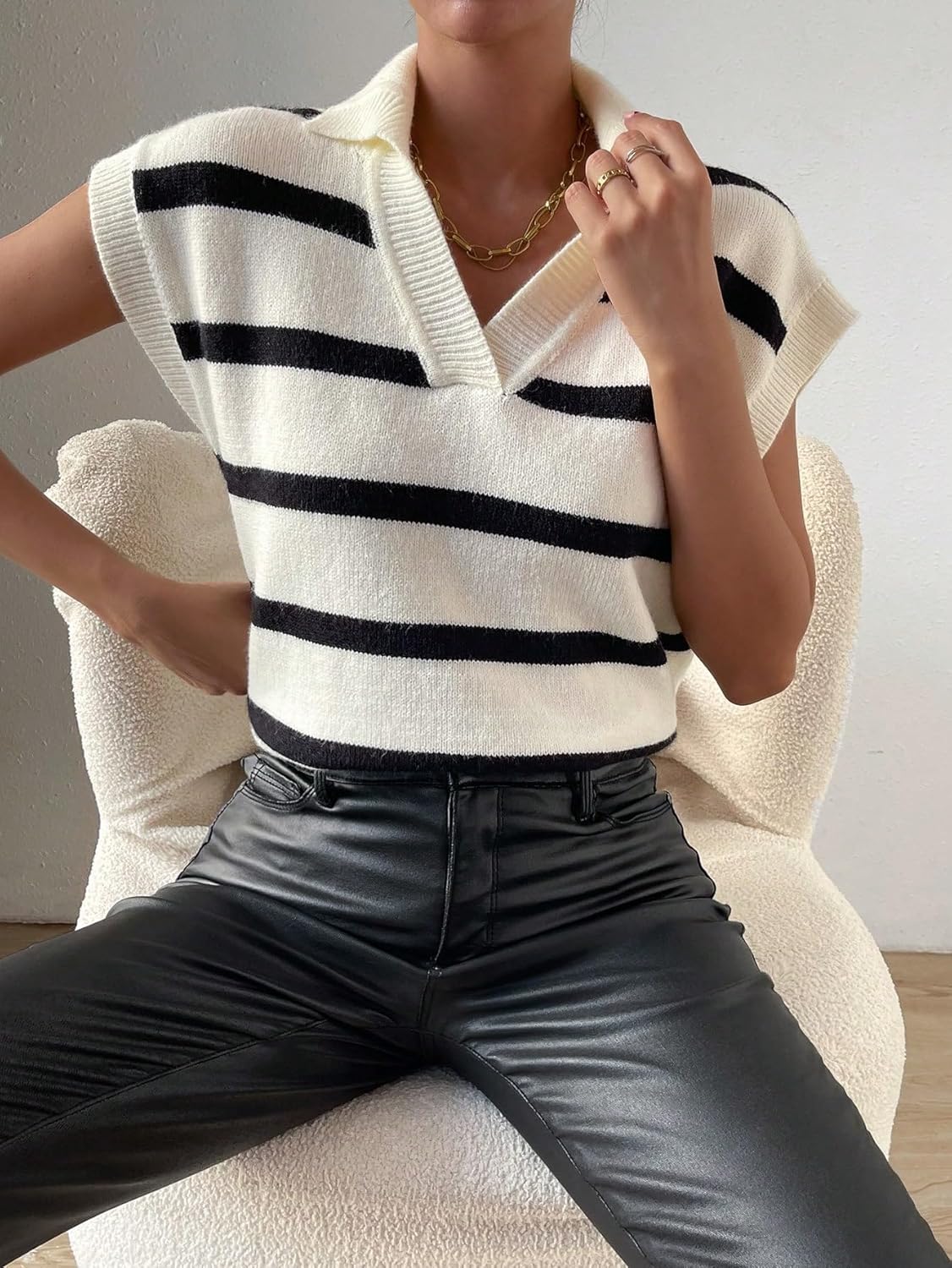 Milumia Women's Striped Print Sweater Vest Sleeveless Collared Cap Sleeve Ribbed Fall Knit Tops - Image 4