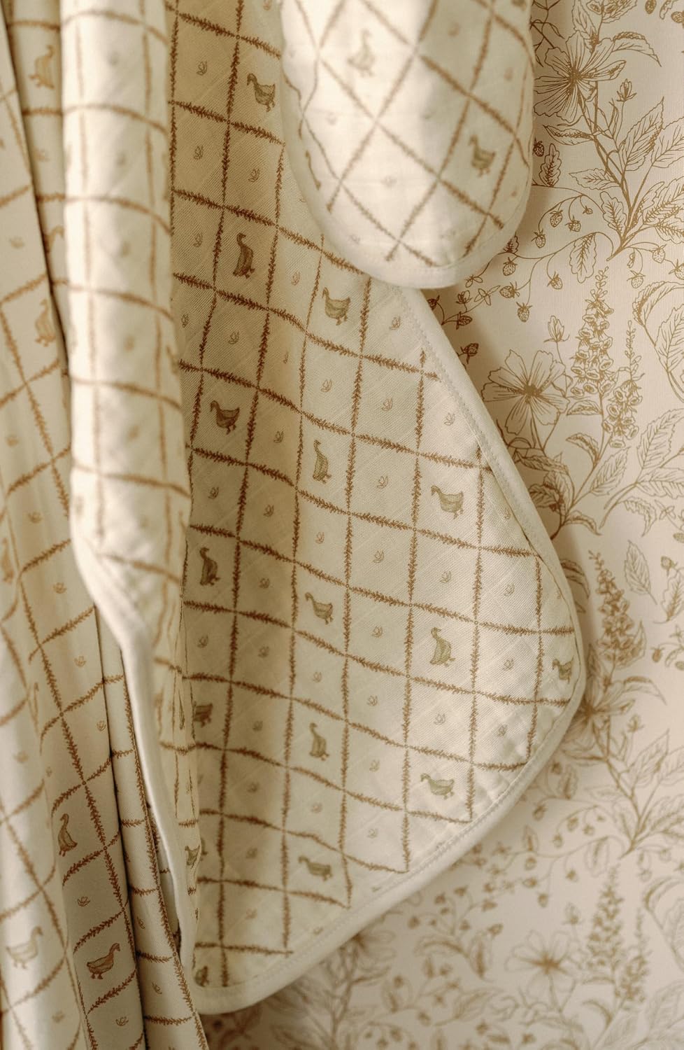 Oilo Burp Cloth 2 Pack Set, Large (12" X 22"), 8-Layer Premium Organic Cotton Muslin, Luxuriously Soft, Absorbent, & Durable, Machine Wash, Bear & Butter Yellow Duck
