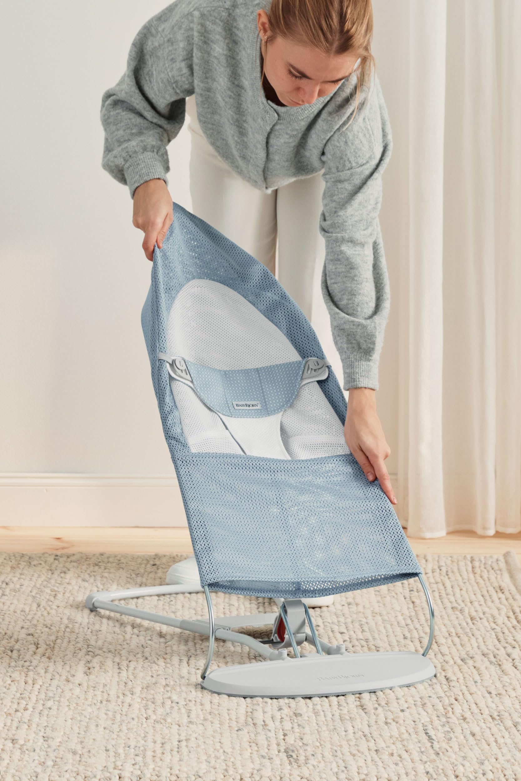 BabyBjörn 005143 Bouncer Balance miękki, jasnoszary ramka, siatka, błękitny/biały