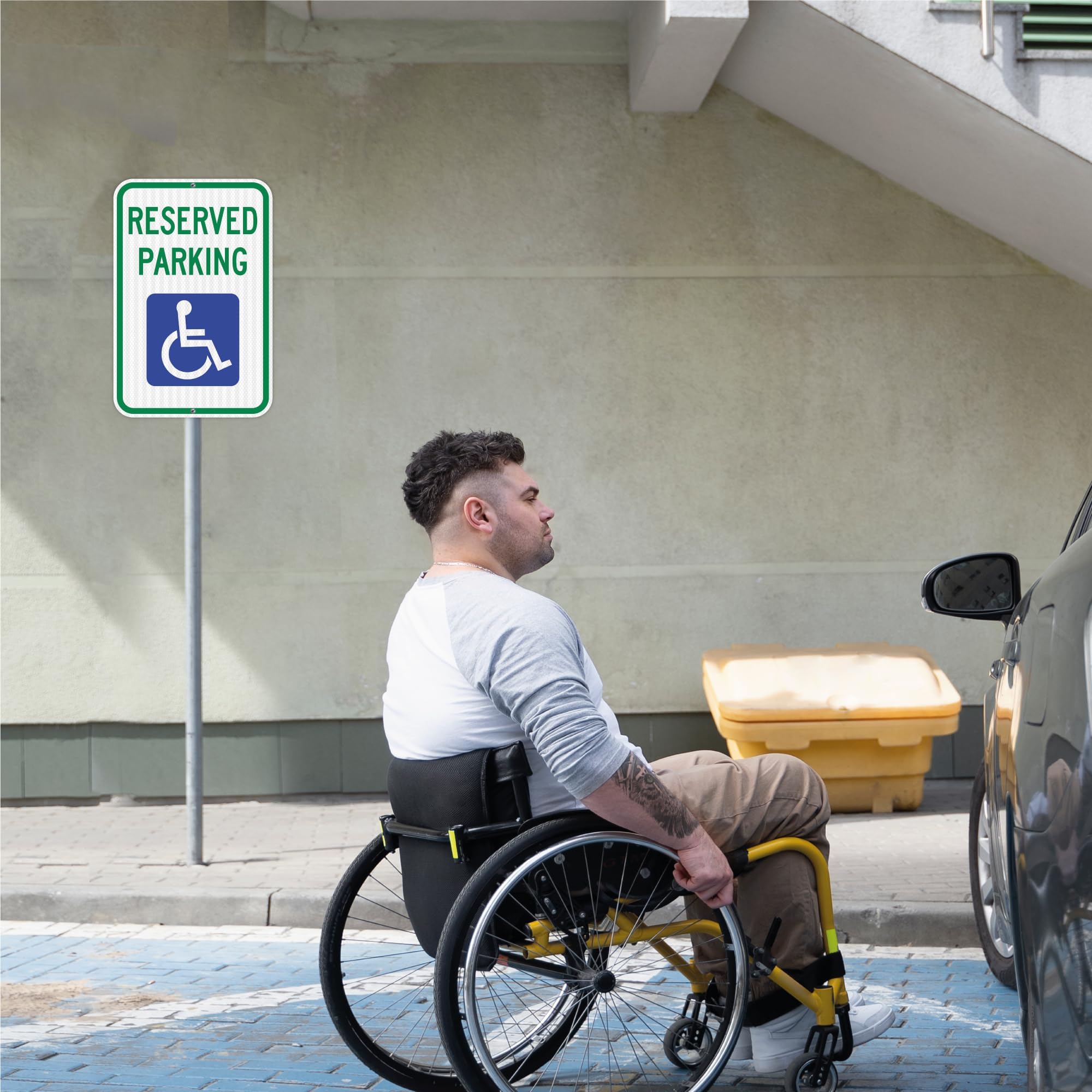 Señal de estacionamiento reservado