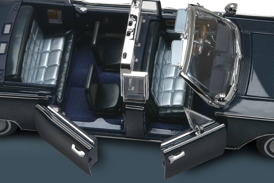 リンカーン X-100 ケネディ大統領 1/24 Amazon | プレディデンシャル：1/24 リンカーン 1961 X-100