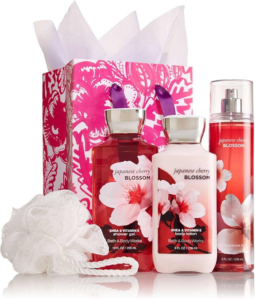 Le mieux набор для лица в косметичке. Floral moisture fragrance body wash hanfen. Джимми чу парфюмированный крем. Духи amouage blossom love. Набор яблоневый цвет парфюмерный.