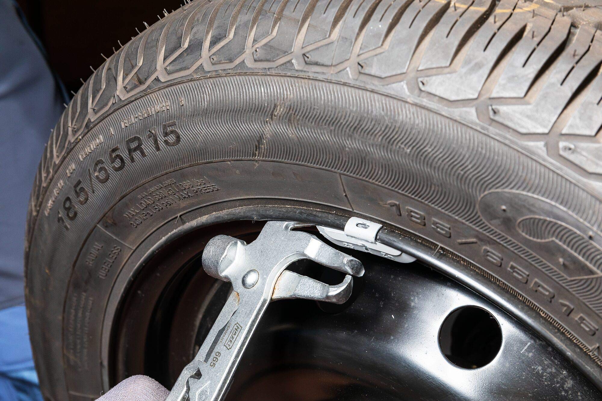 HAZET 665 Pinza para pesas de equilibrio