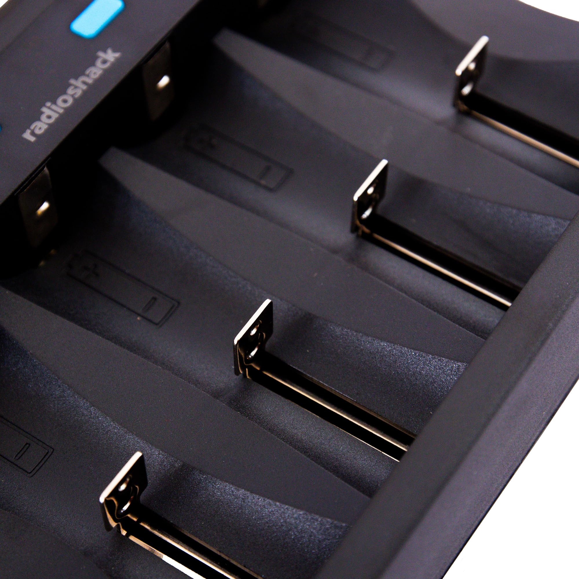 RadioShack Universal Smart Battery Charger with Digital Display