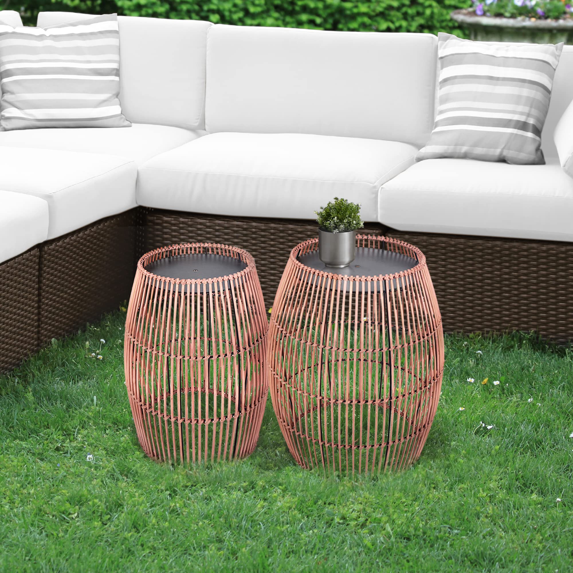 Tavolino Da Giardino Rotondo Teamson Home In Bambù E Ferro - Stile Bohémien - Diametro 31,8 Cm, Altezza 47 Cm - Resistente Alle Intemperie E Leggero