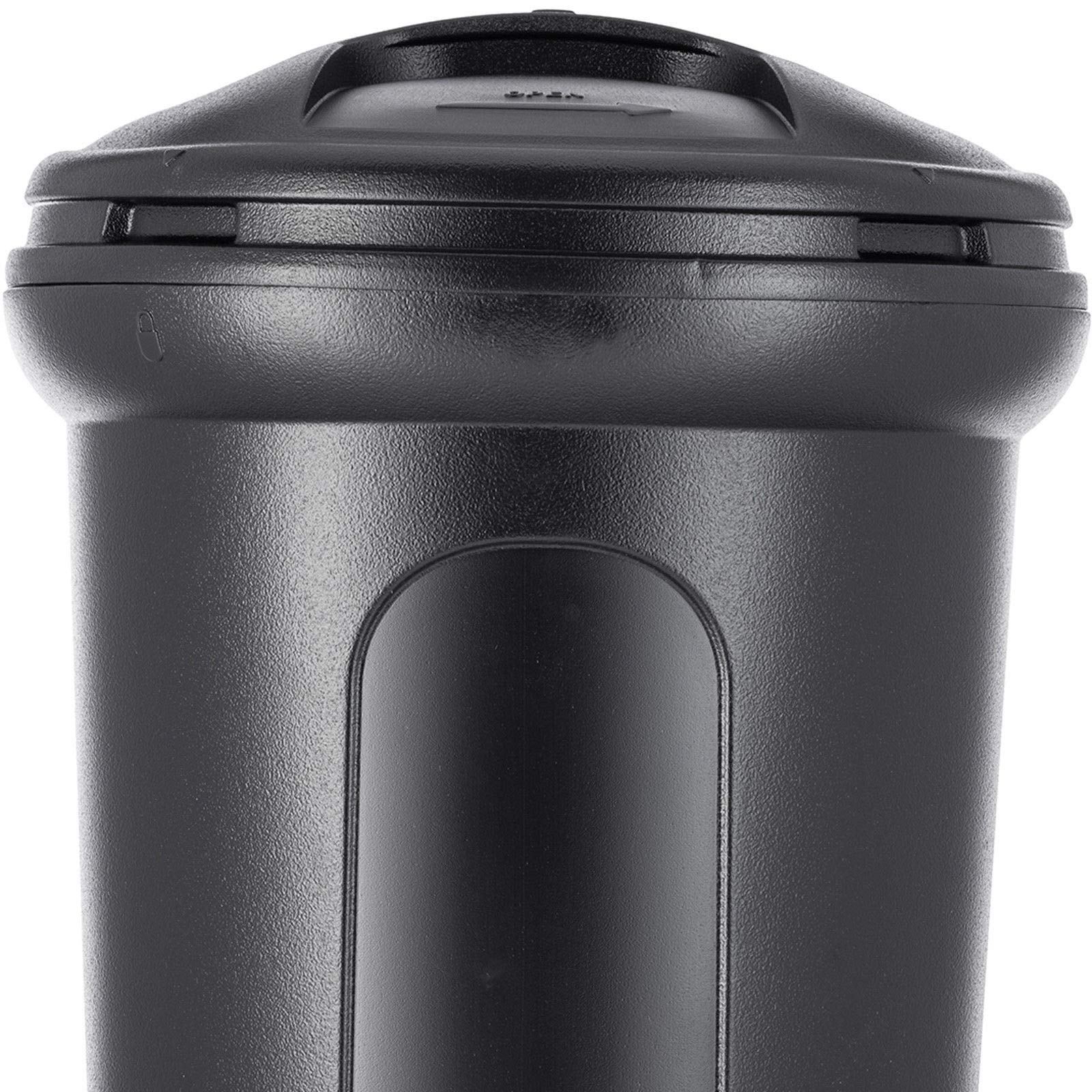 32 Gallon Wheeled Trash can Garbage Container Outdoor Plastic Waste Bin Basket Black Trash can