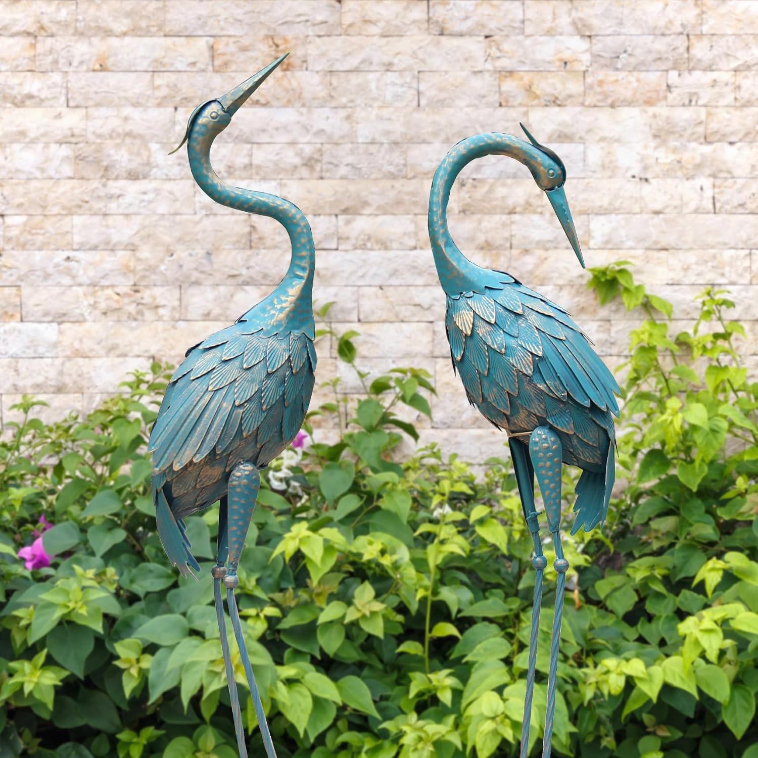 35-40 Inch Standing Garden Crane Statues for Outdoor, Metal Birds Yard Art Garden Crane Sculpture for Home Backyard Pond Patio Lawn Spring Decoration, Easter Decorations for Home, Set of 2