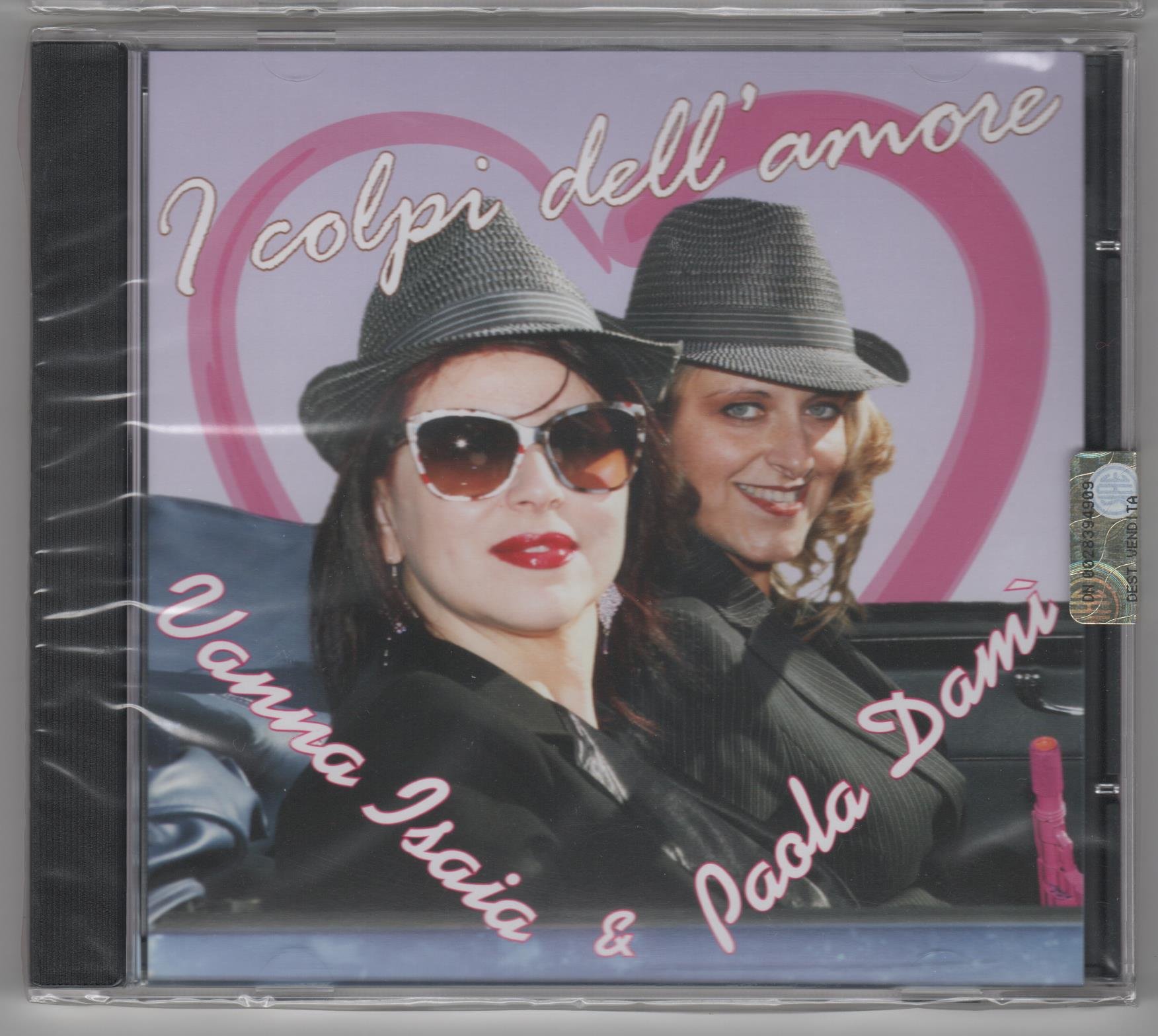 PACCHETTO 5 CD LISCIO...PAOLA DAMI' FOREVER E UN CD OMAGGIO DI ORCHESTRE VARIE: AMORE CERCASI – SENTO AMORE – GRIDO PIANO – I COLPI DELL'AMORE – MUSICA E SPETTACOLOclean