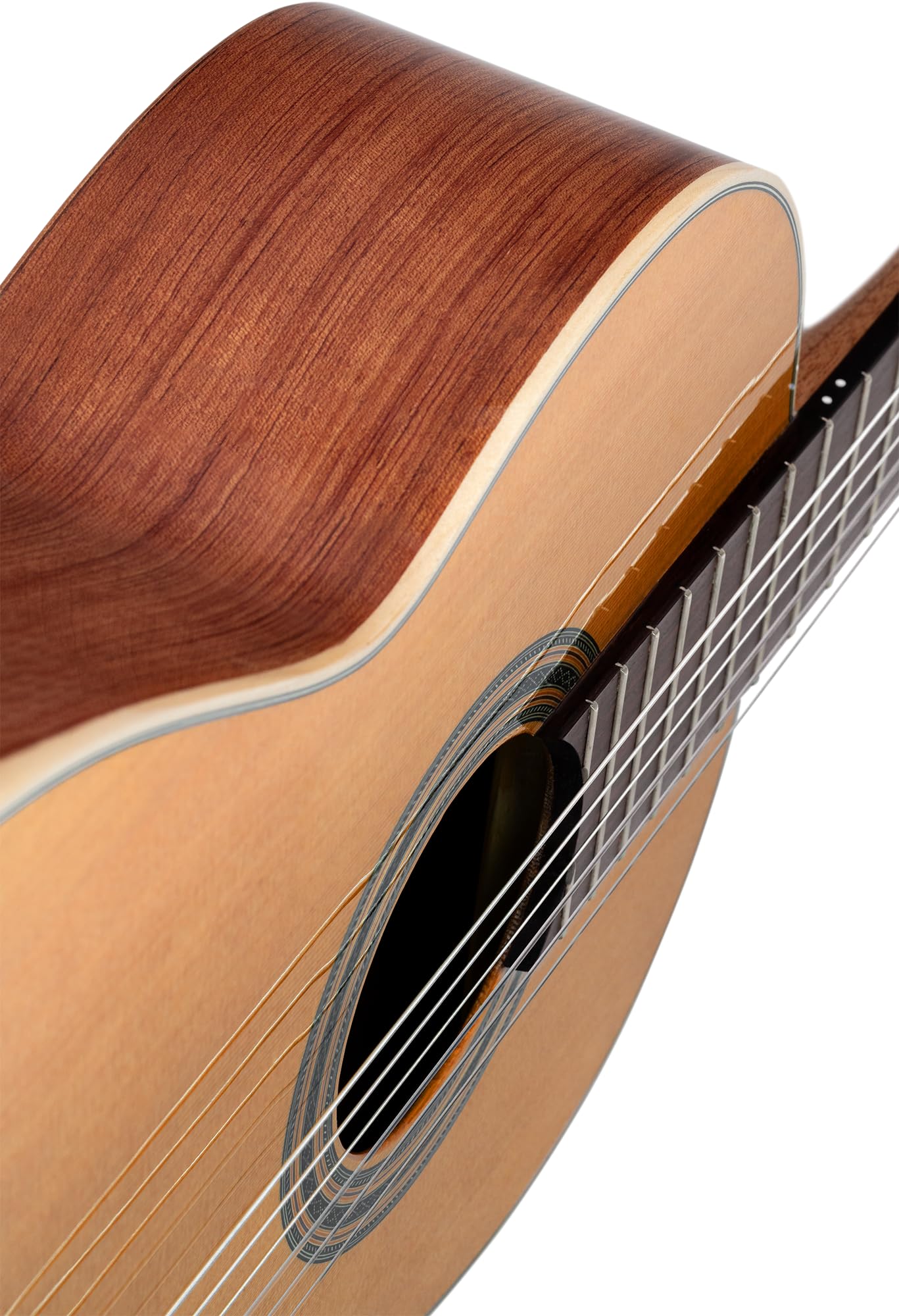 Ortega Traditional Series - Chitarra con corde in nylon, realizzata a mano in Spagna, con custodia professionale (R18G)