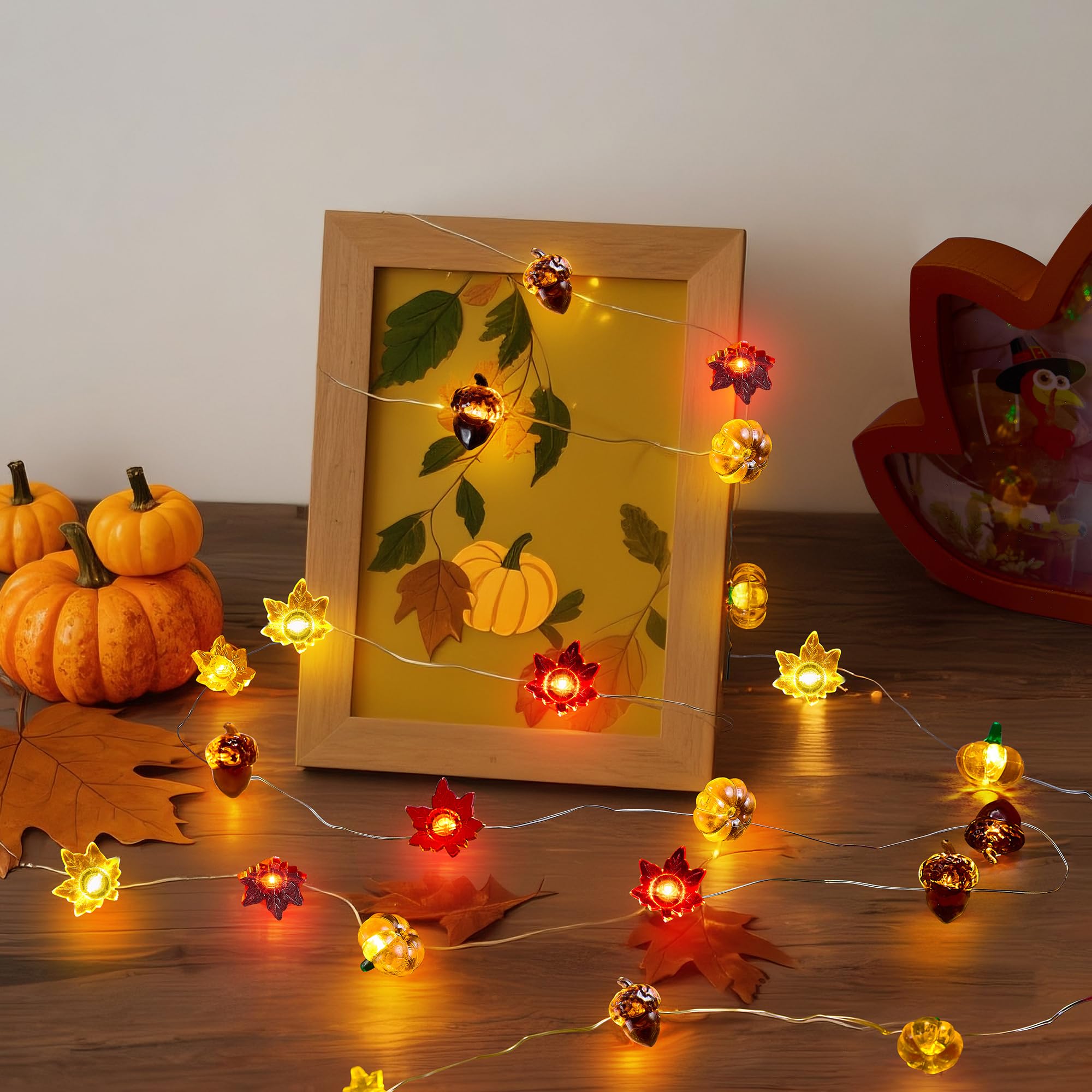 BlcTec Herbstdekorationen für Zuhause, 40 LEDs, Herbstlichterkette mit , 3D-Kürbisse und Ahornblättern, batteriebetriebene Lichterkette mit Timer für drinnen und draußen, Halloween