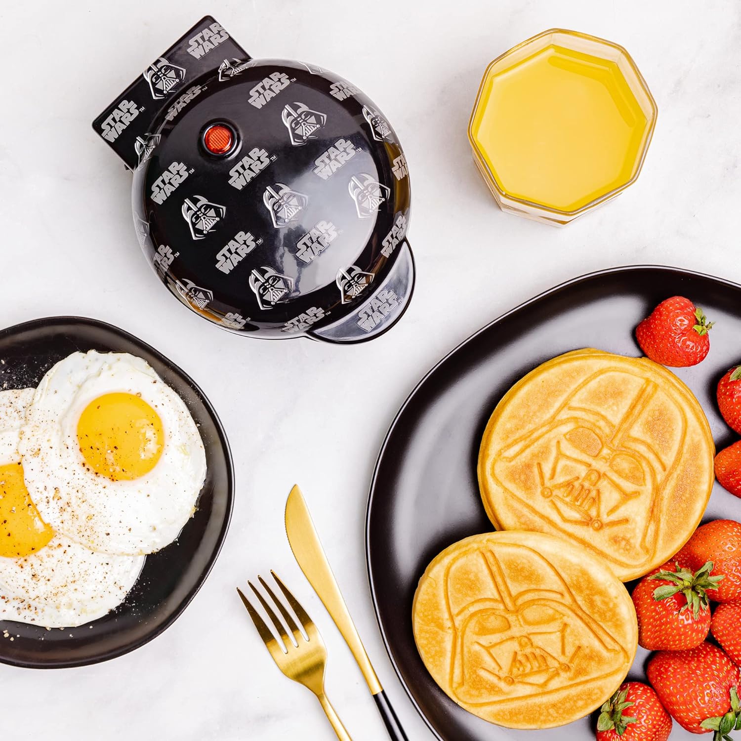 Star Wars Darth Vader Mini Waffle Maker – Fun Kitchen Gadget Star Wars Darth Vader Mini Waffle Maker – Fun Kitchen Gadget