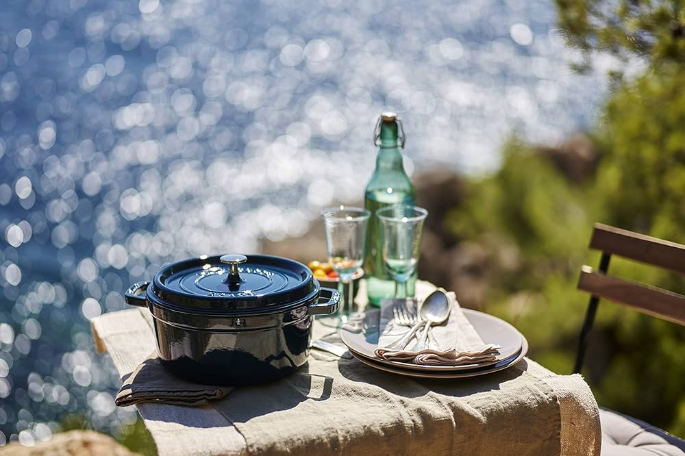 STAUB 1003317 Cast Iron Roaster/Cocotte, Round, 28 cm, 6.7 L