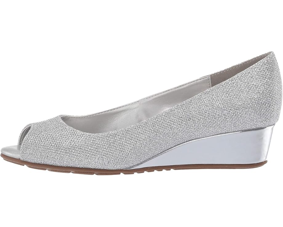 Bandolino Candra - Left View