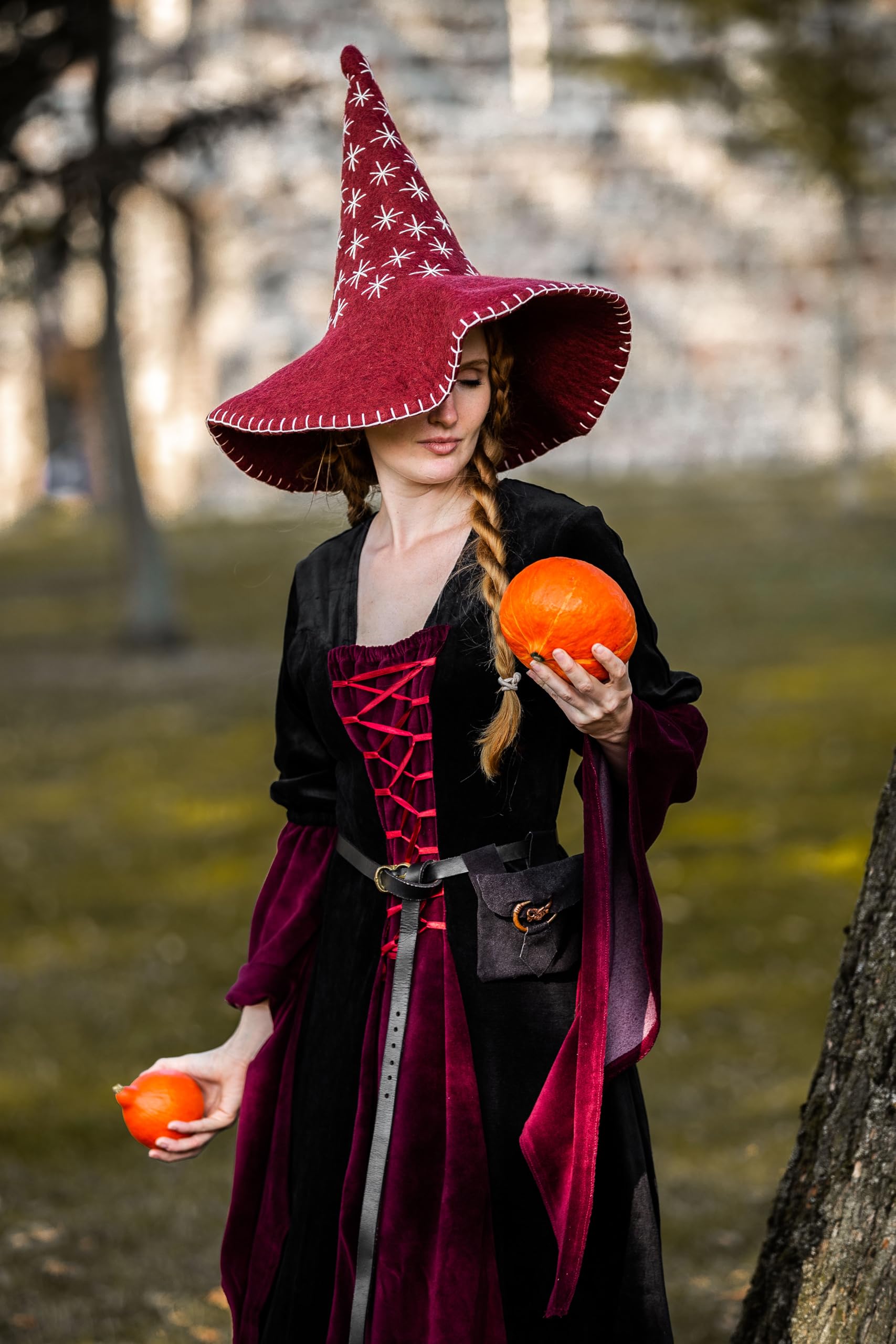 Leonardo Carbone® Hexenhut Star - Hexenkostüm, Mittelalter Kleidung Kopfbedeckung, Halloween Kostüm Damen, Witcher Hat, Zauberer Hut, LARP-Kleidung, Karneval, Cosplay - 100% Wolle