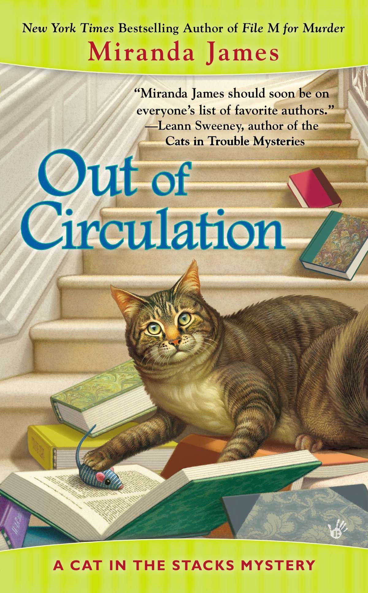 Out of Circulation: 4 (Cat in the Stacks Mystery)