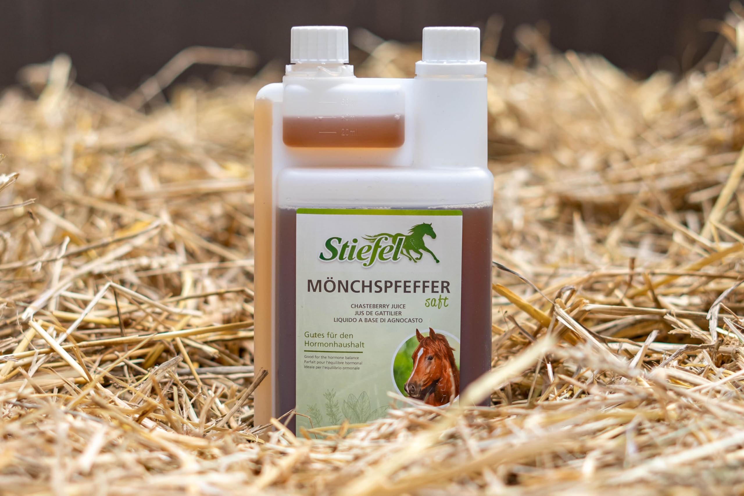 Stiefel Jus de poivre moine pour chevaux à partir d'un mélange d'herbes 100 % naturel, pour un soutien nutritionnel dans des phases particulières de la vie, flacon doseur 1 l
