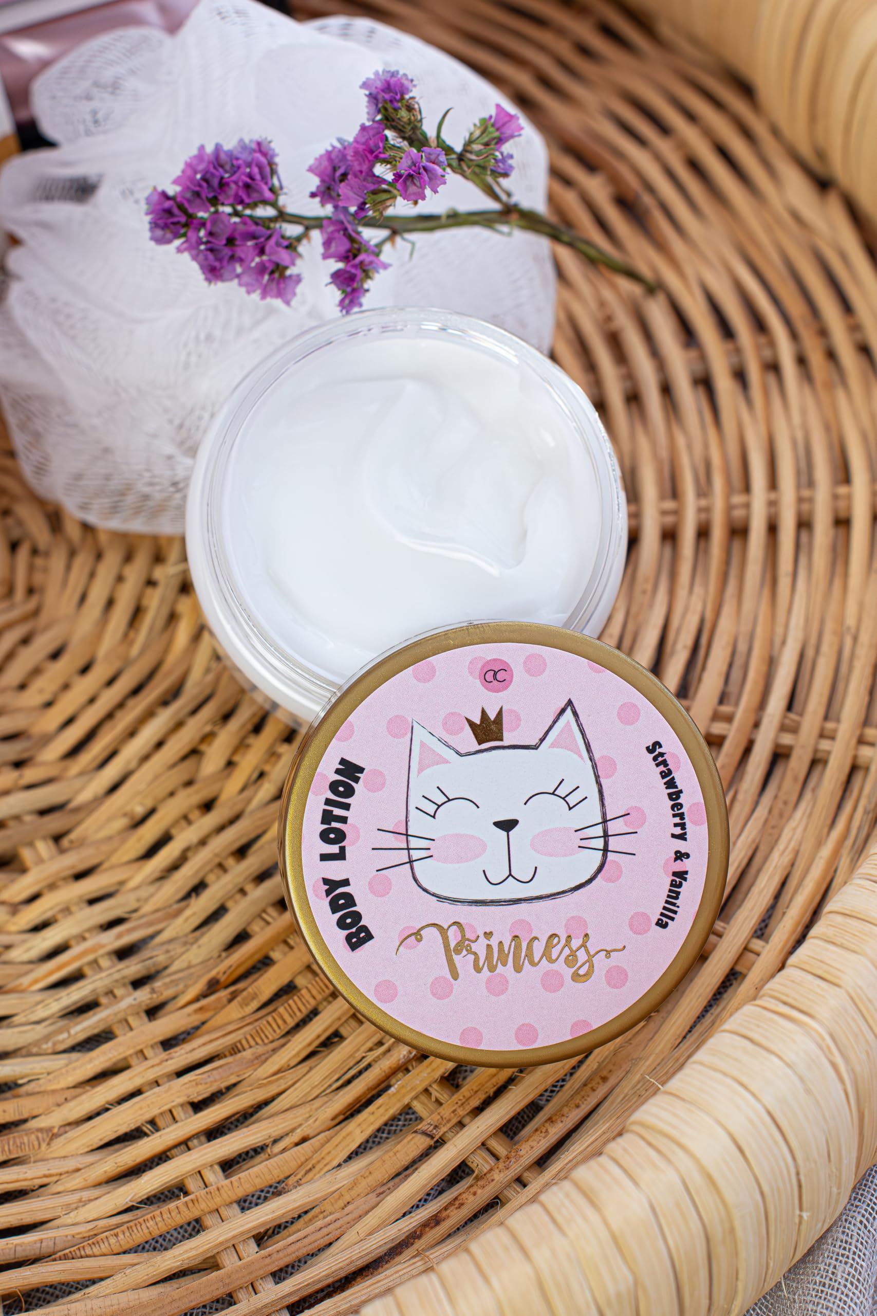 Accentra - Set Regalo Princess Kitty Per Bambina, Con Aroma Alla Fragola E Alla, 7 Pezzi, Colore: Rosa, Vaniglia