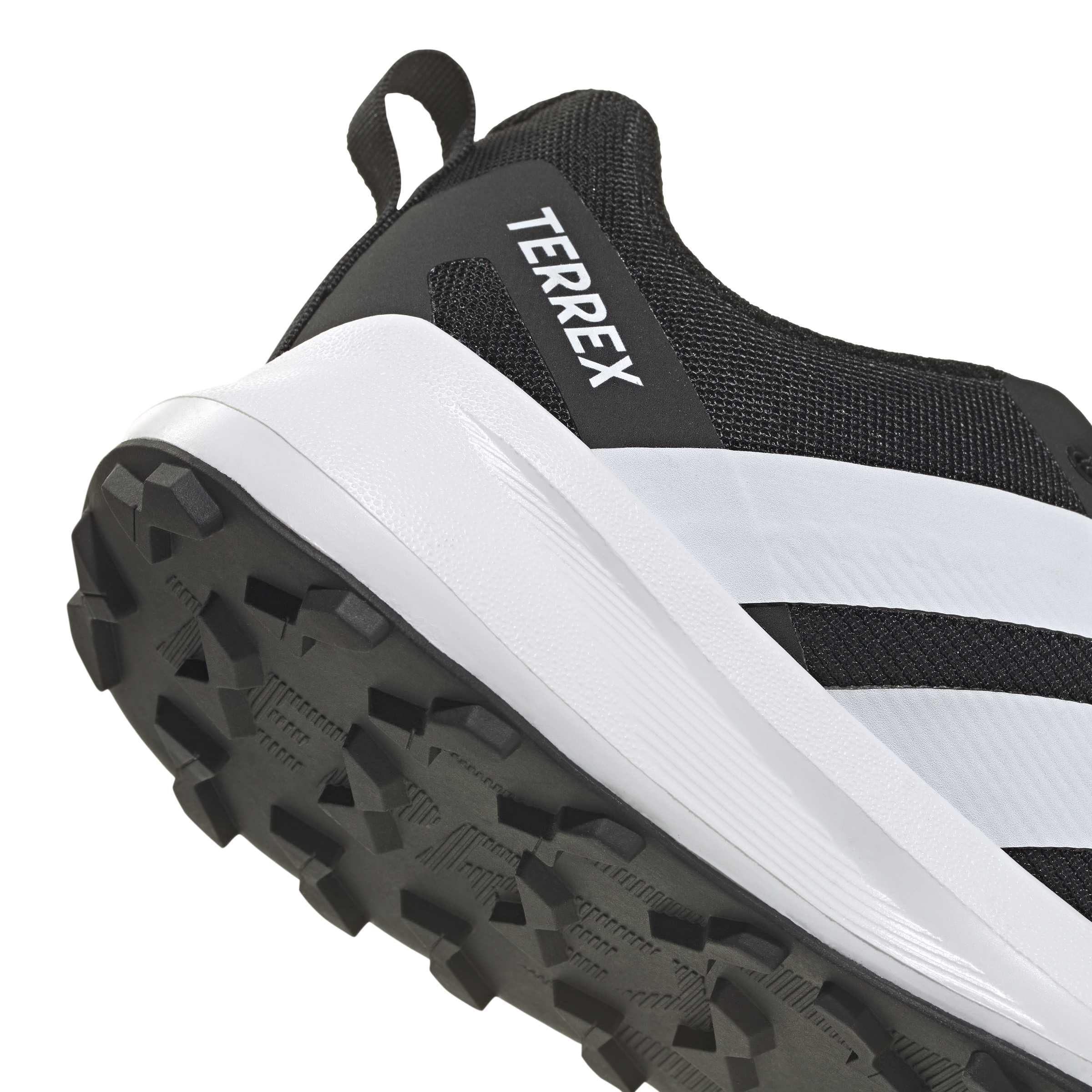 adidas Uniseks - dzieci Terrex Agravic Trail Running Kids Shoes, core black/ftwr white/semi impact orange, 40 EU