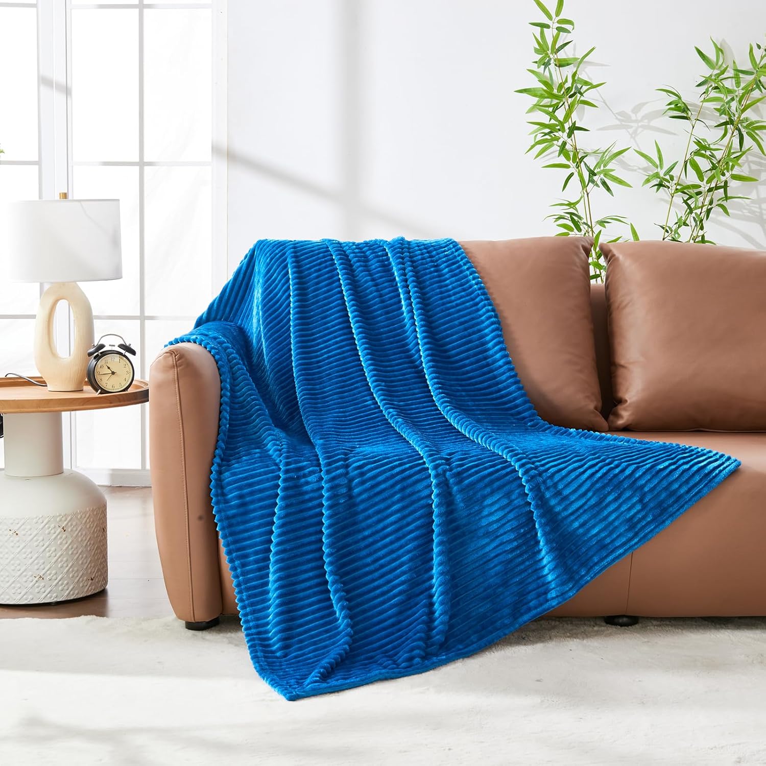 FFLMYUHUL I U Fuzzy Throw Blanket with Super Soft and Warm