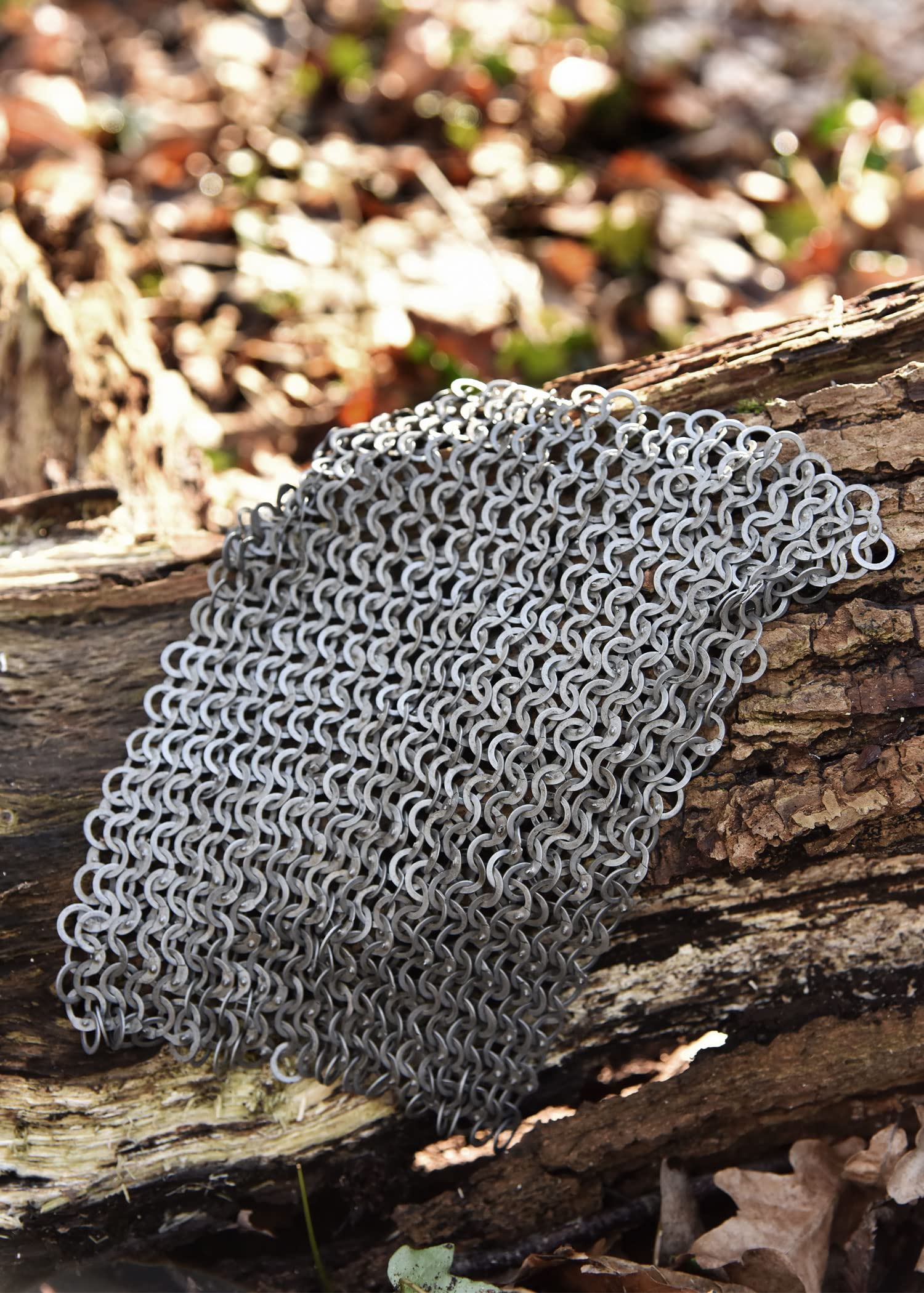 Ulfberth - FWM Kettenstück 20 x 20 cm aus Stahl - Authentisches Mittelalter Kettengeflecht für Reenactment und LARP, ID 8 mm unbehandelt