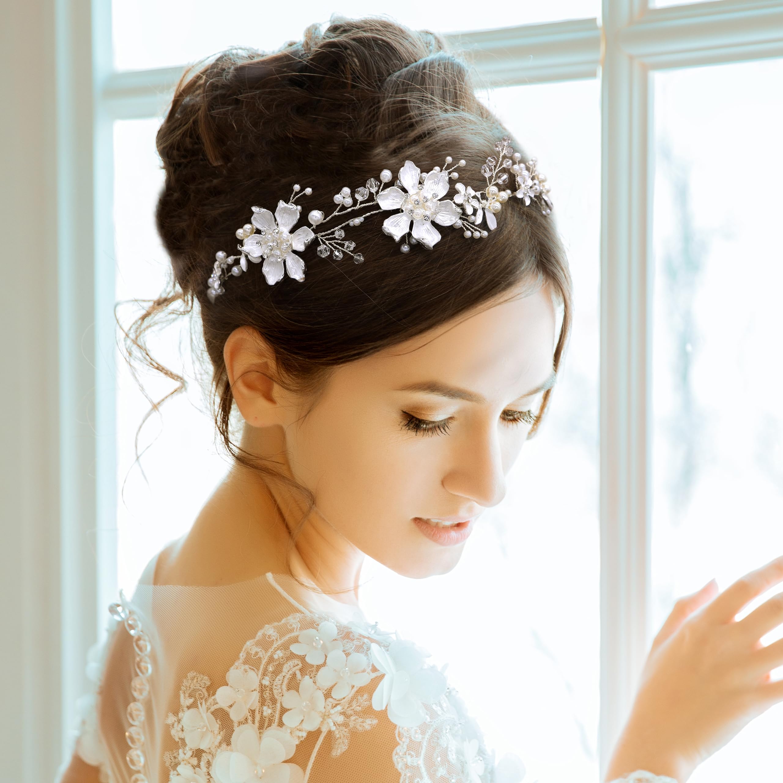 Oriamour Braut-Kopfschmuck Blumen-Design mit Perlen Hochzeit Stirnbänder Haar Reben für Bräute Frauen Mädchen Hochzeit Party (Silber)
