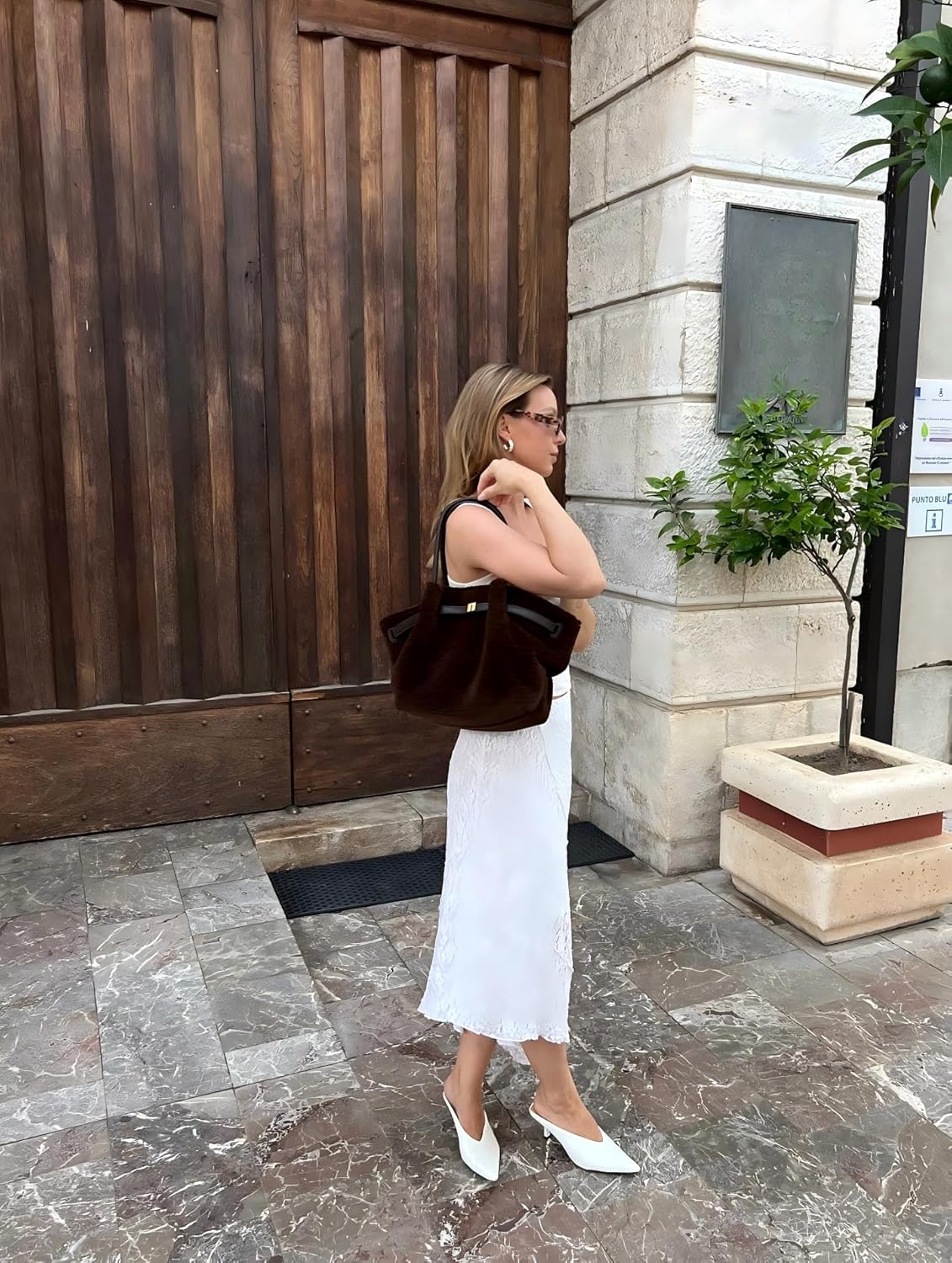 JW PEI Women's Hana Medium Tote Bag - Image 2