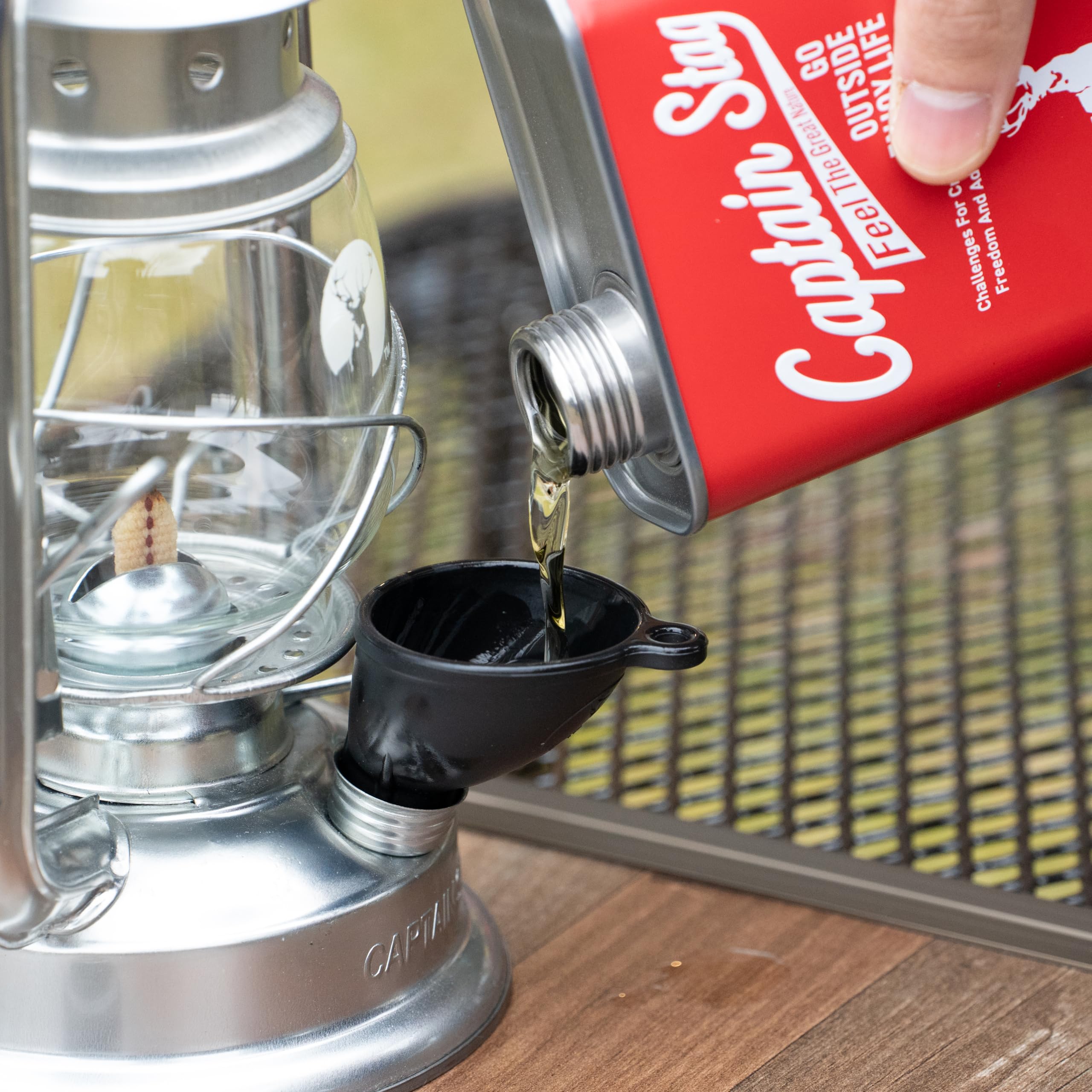 ランタン＆マントル3つ＆オイルファンネル Amazon.co.jp: キャプテンスタッグ(CAPTAIN STAG) オイル