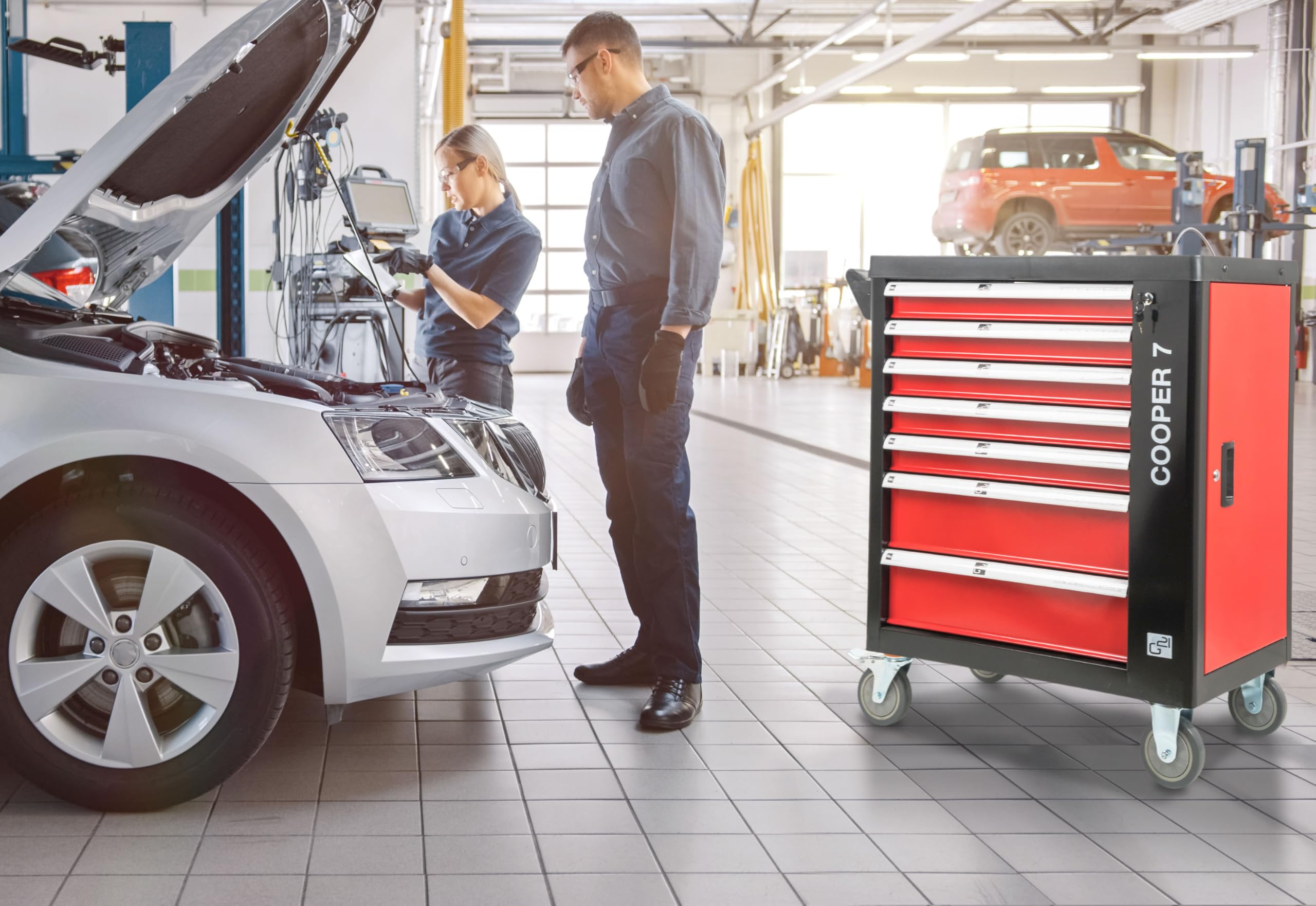 G21 Cooper 7 Workshop Trolley Black and Red