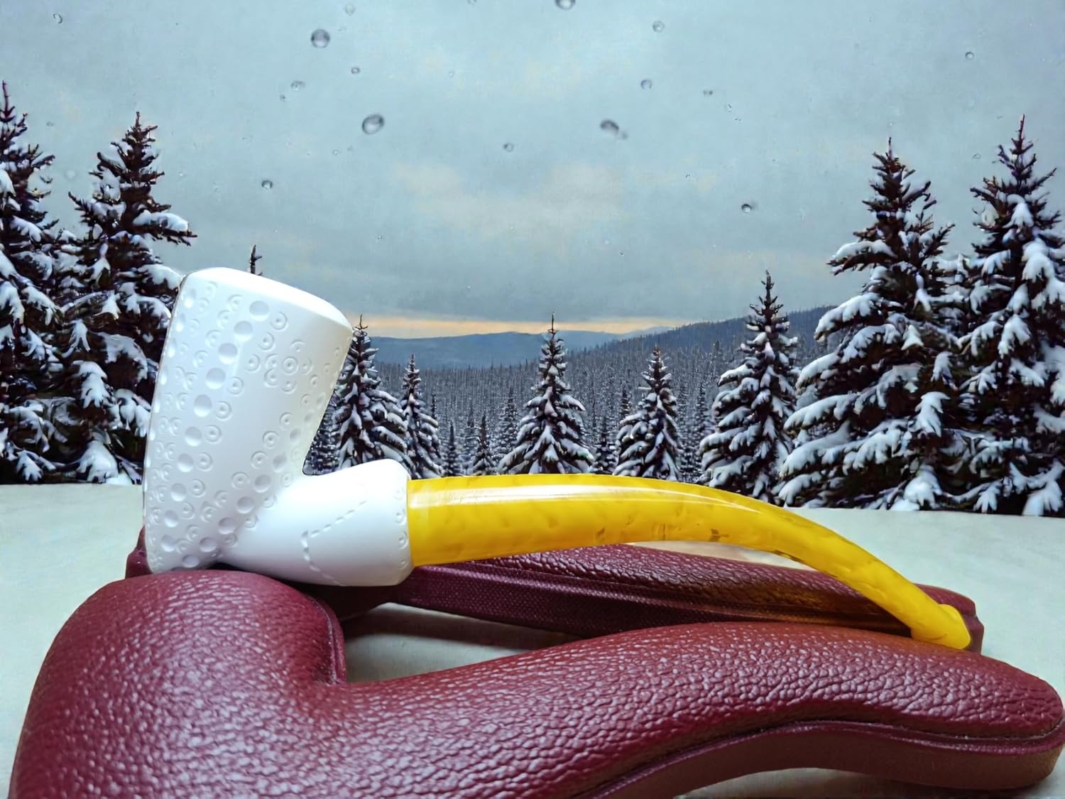 Block Meerschaum Honeycone Pipe, White Carved Hexagonal Pattern, 127mm Length, Premium Smoking Pipe with Fitted Case