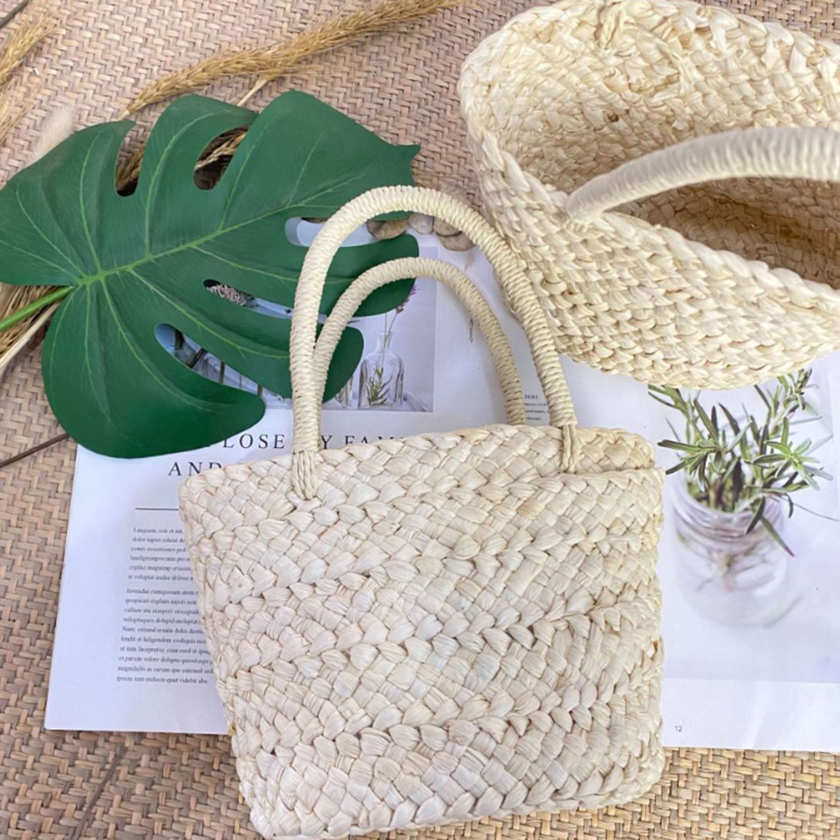 Borsa in Rattan di Paglia Intrecciata Fatta a Mano con Mais, Beige