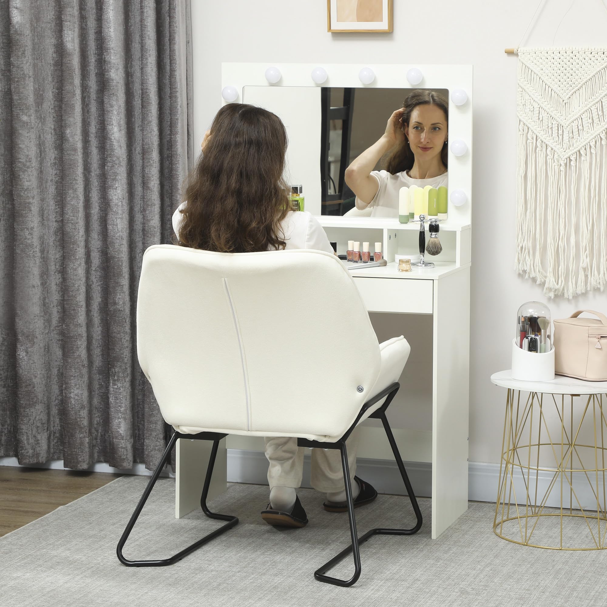 HOMCOM Butaca de Salón Moderna Sillón Lectura con Asiento Ancho de 46 cm y Acolchado Tapizado en Terciopelo Patas de Metal Silla Tocador para Salón Sala de Estar Dormitorio Crema