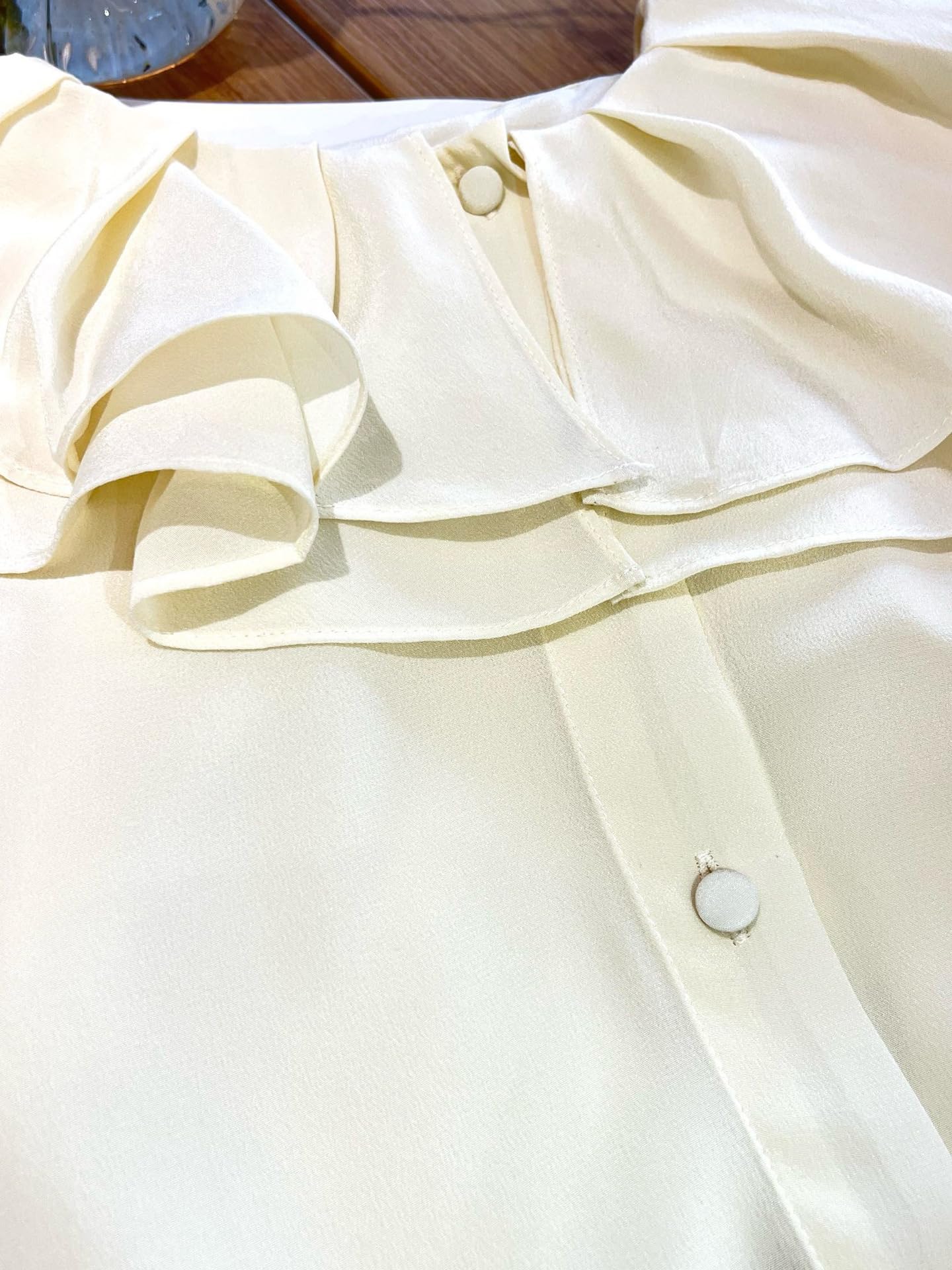 Camisa Blanca de Seda Francesa Lavada a la Piedra para Mujer