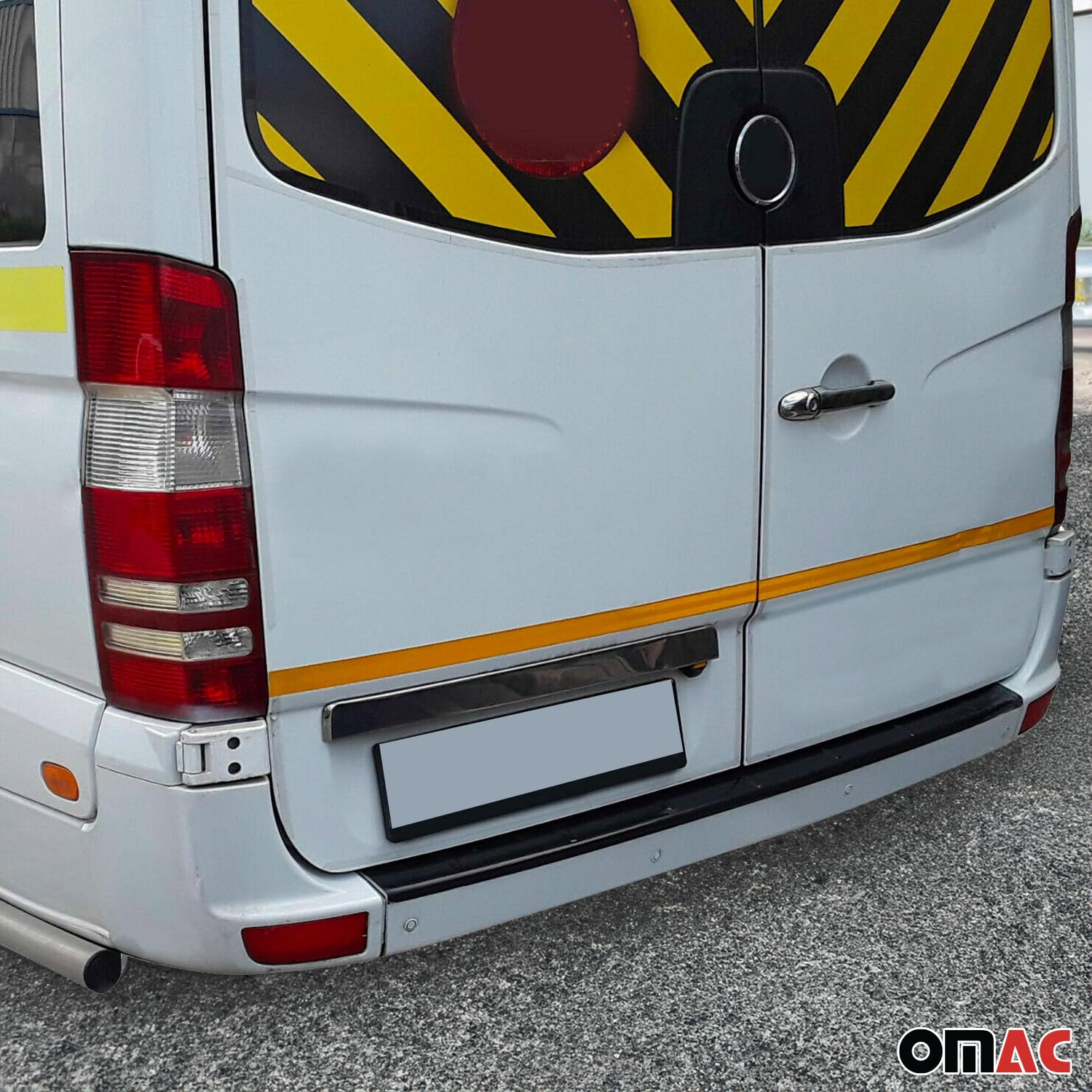 Protection Seuil De Coffre Pour Mercedes Sprinter 2018-2021 - En Acier Inoxydable Brossé - Anti-Rayures Et Style