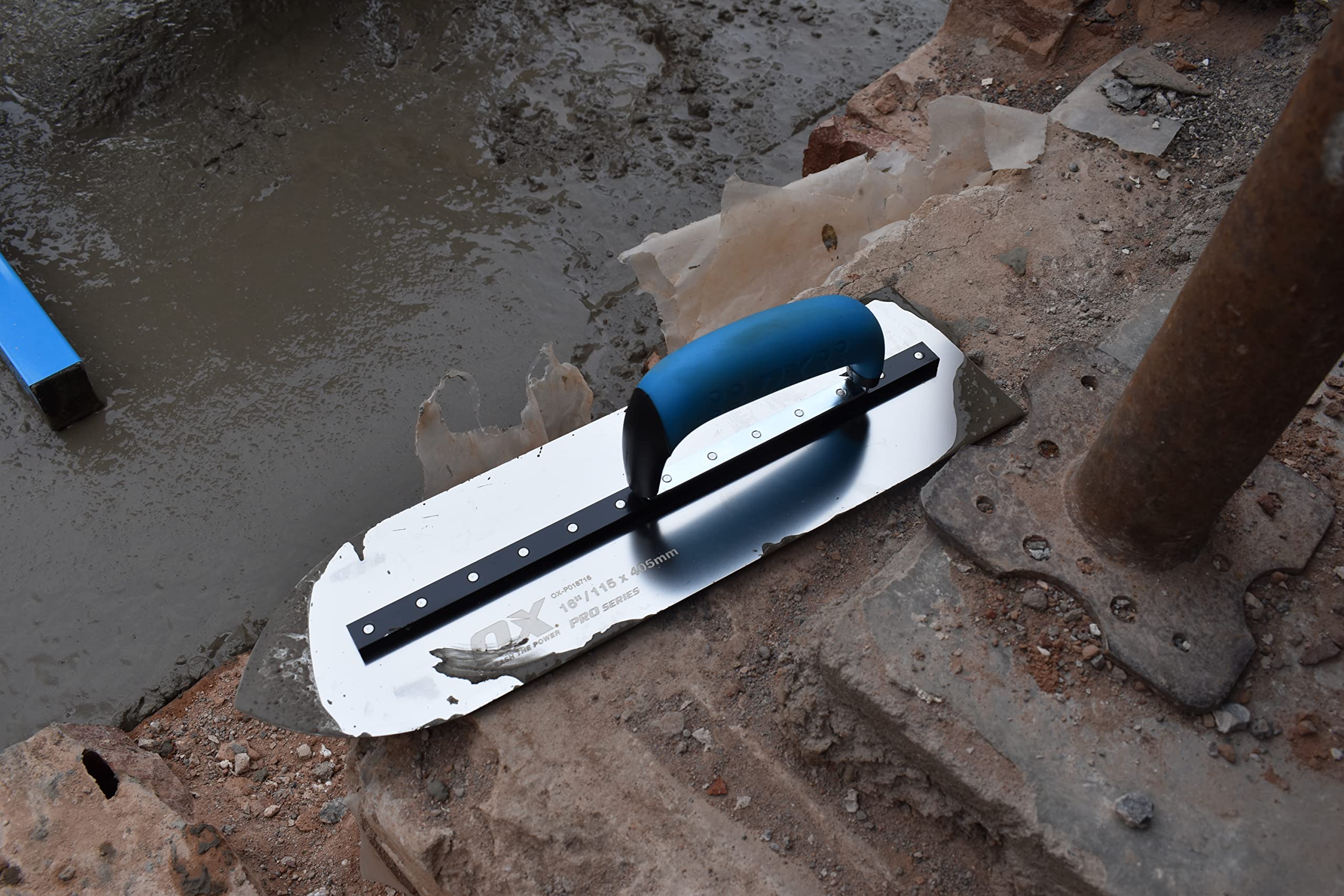 OX Pro Pointed Flooring Trowel - 16" / 400mm