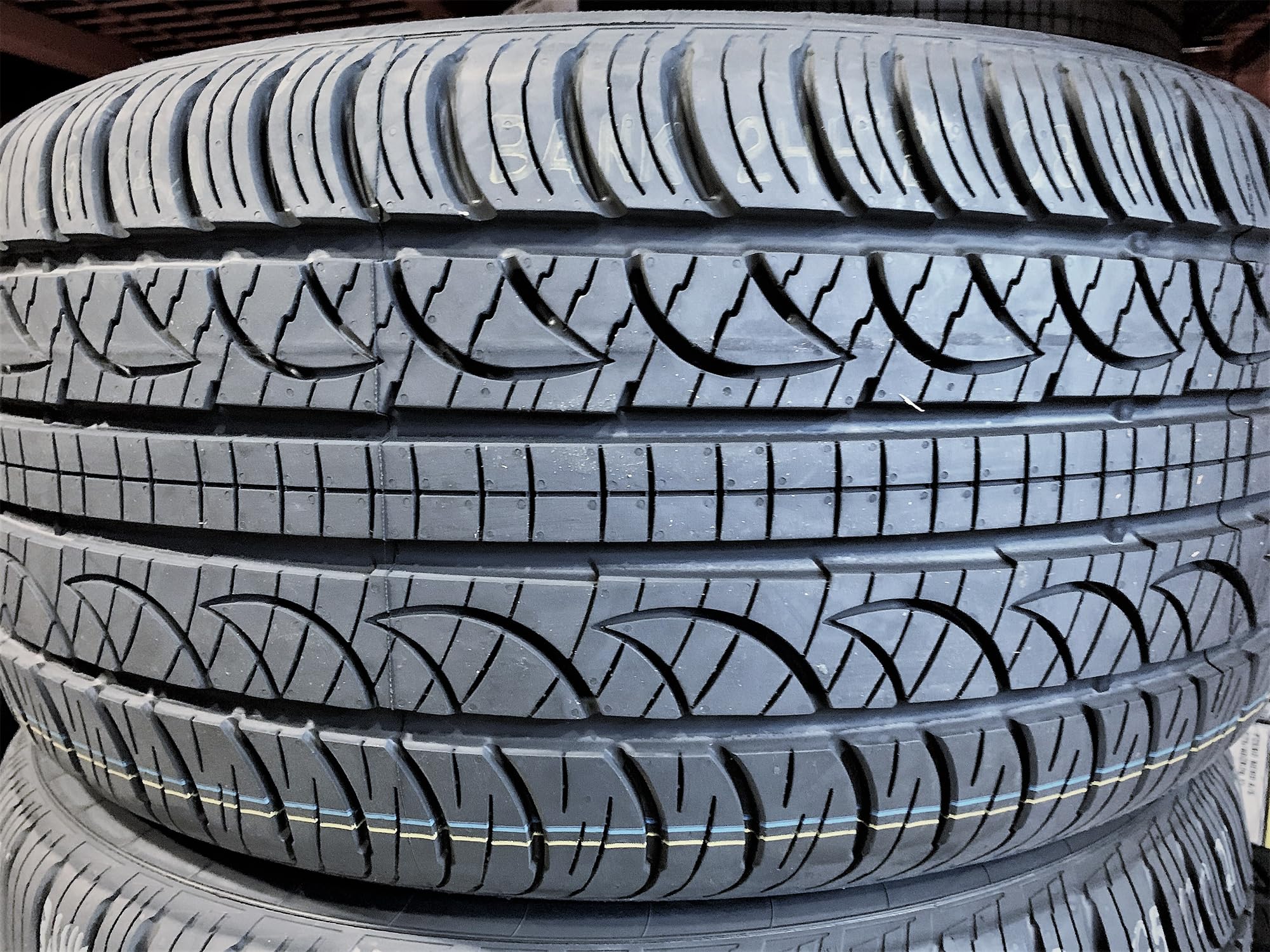 Amazon.com: PIRELLI P ZERO NERO ALL SEASON - 255/40ZR19 96W BW
