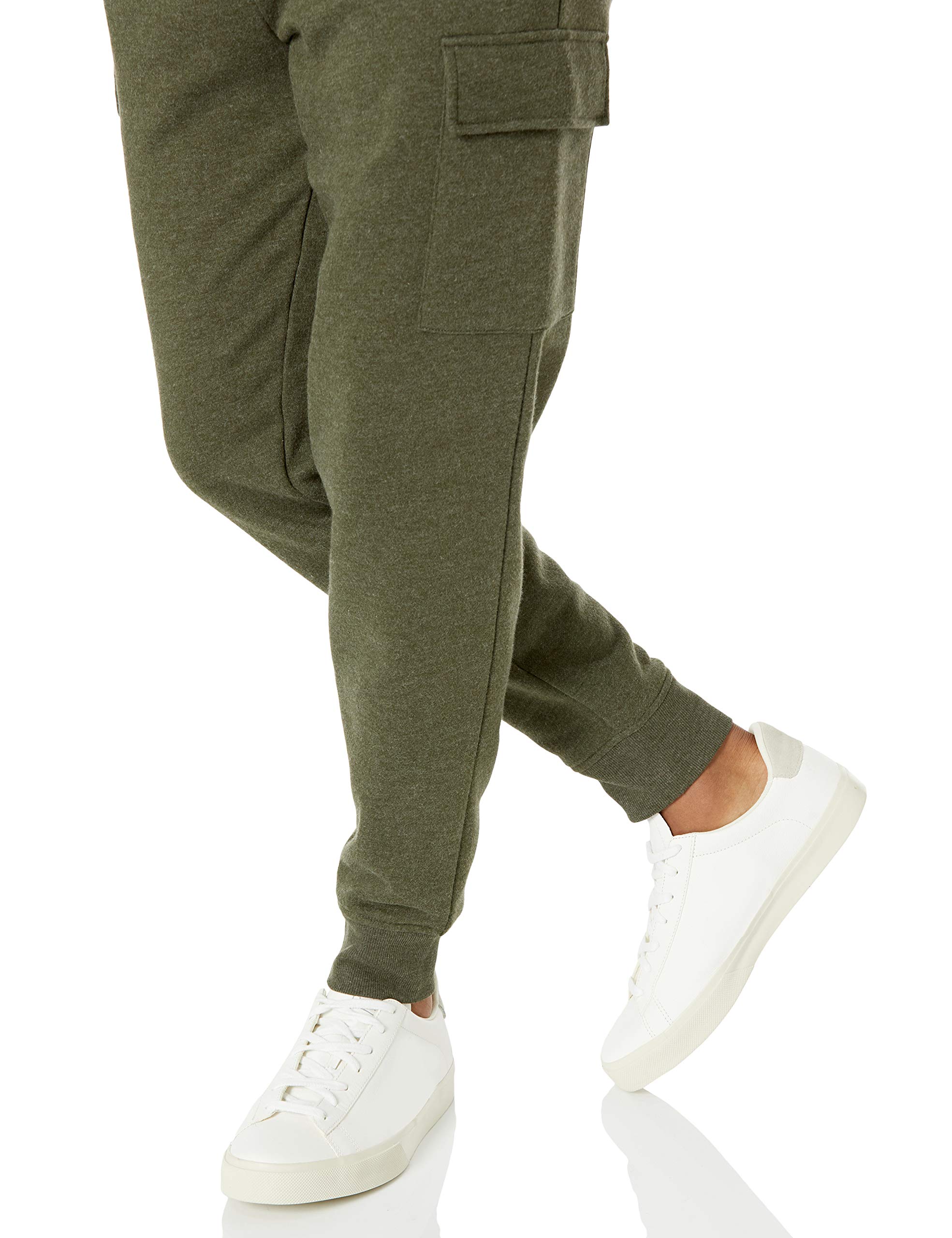 Essentials Mens Cargo Fleece Jogger Sweatpant