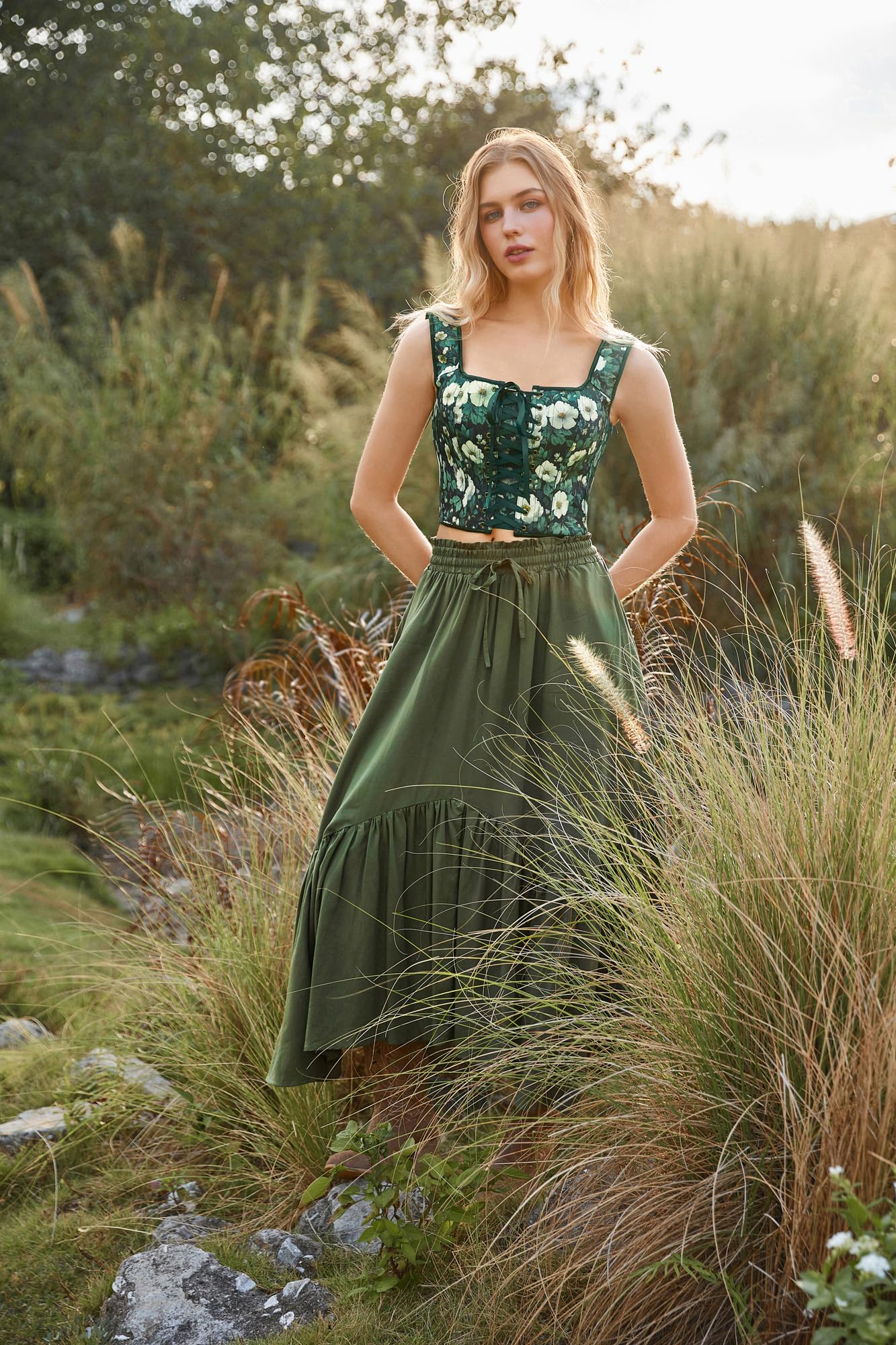 Scarlet Darkness Renaissance Corset Top for Women Boned Lace-up Overbust Bustier Corsets: 10 White-green Floral