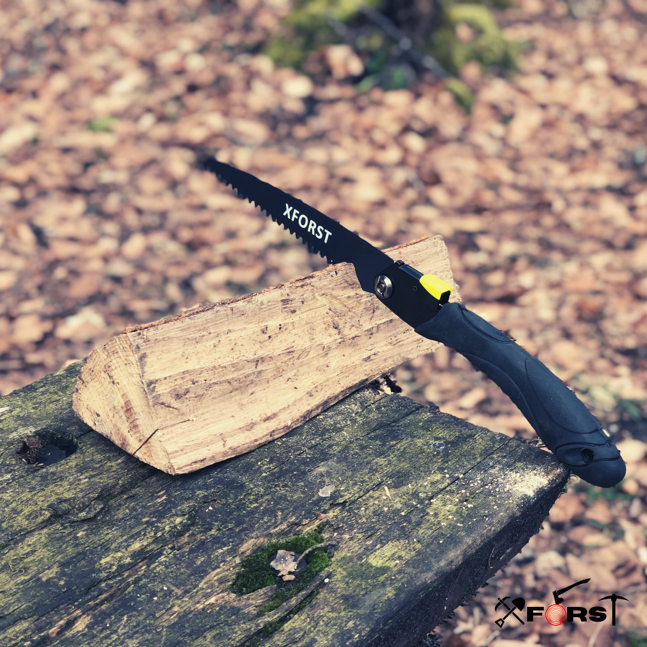 Xforst Pack: Hacha AG1 + Sierra Plegable FS24 – Combinación Outdoor, Camping, Bushcraft y Jardinería