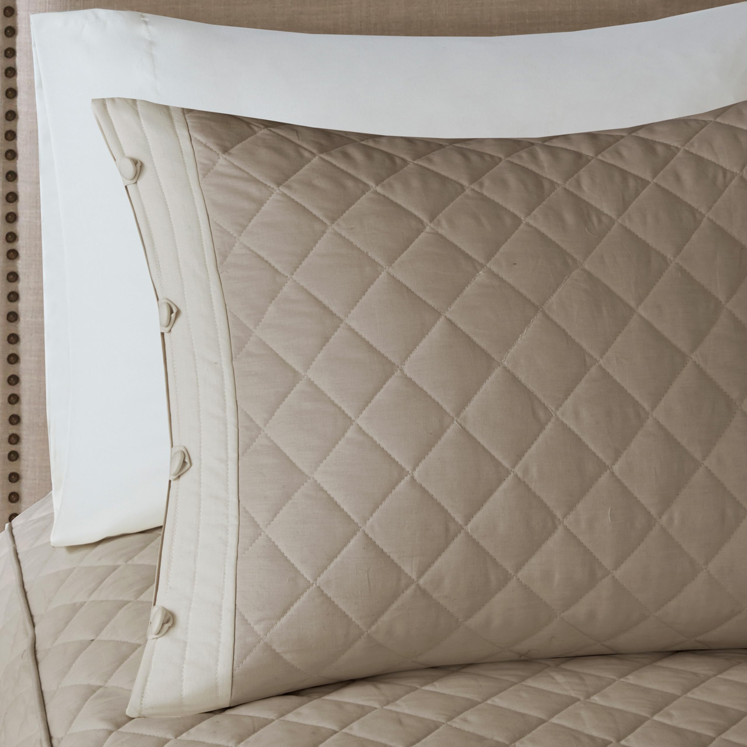 Madison Park Każdy sezon, lekki, zestaw pościeli, dopasowane pokrowce, bawełna, Breanna, diamentowy pikowany khaki, King (200 cm x 81 + 61 cm głęb.)