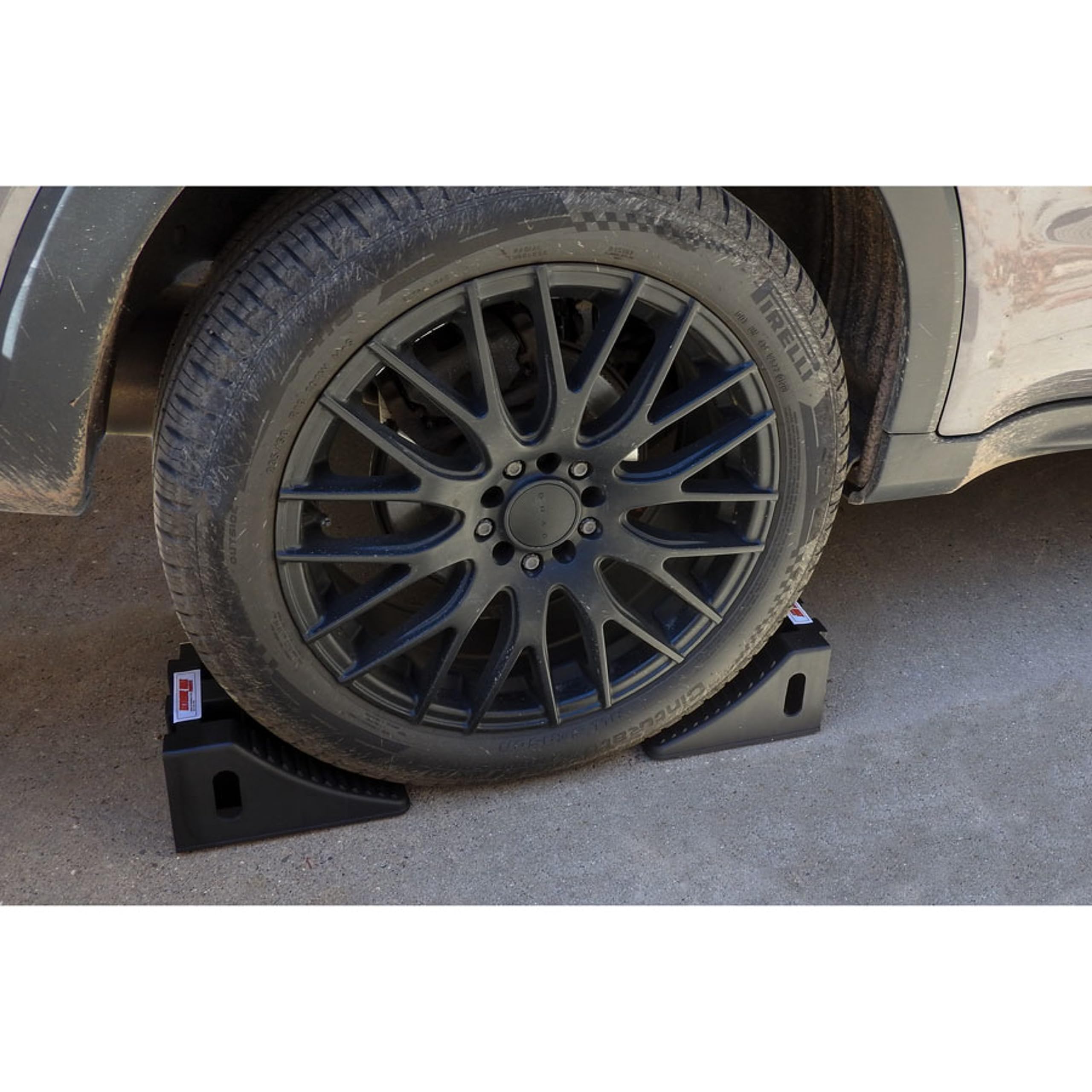 Extreme Max Wheel Chocks - RV & Trailer Security -4